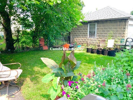 48 Cleveland St, Arlington