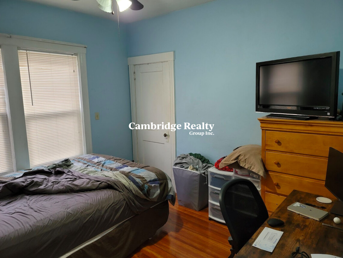 125 Hillsdale Rd, Powderhouse
