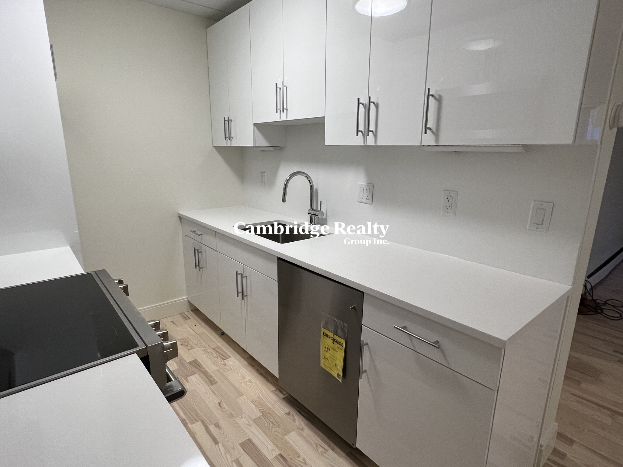 2 bed, 2 bath apartment for rent at 16 Trowbridge St Unit 41A, Harvard Square — photo 2 of 10