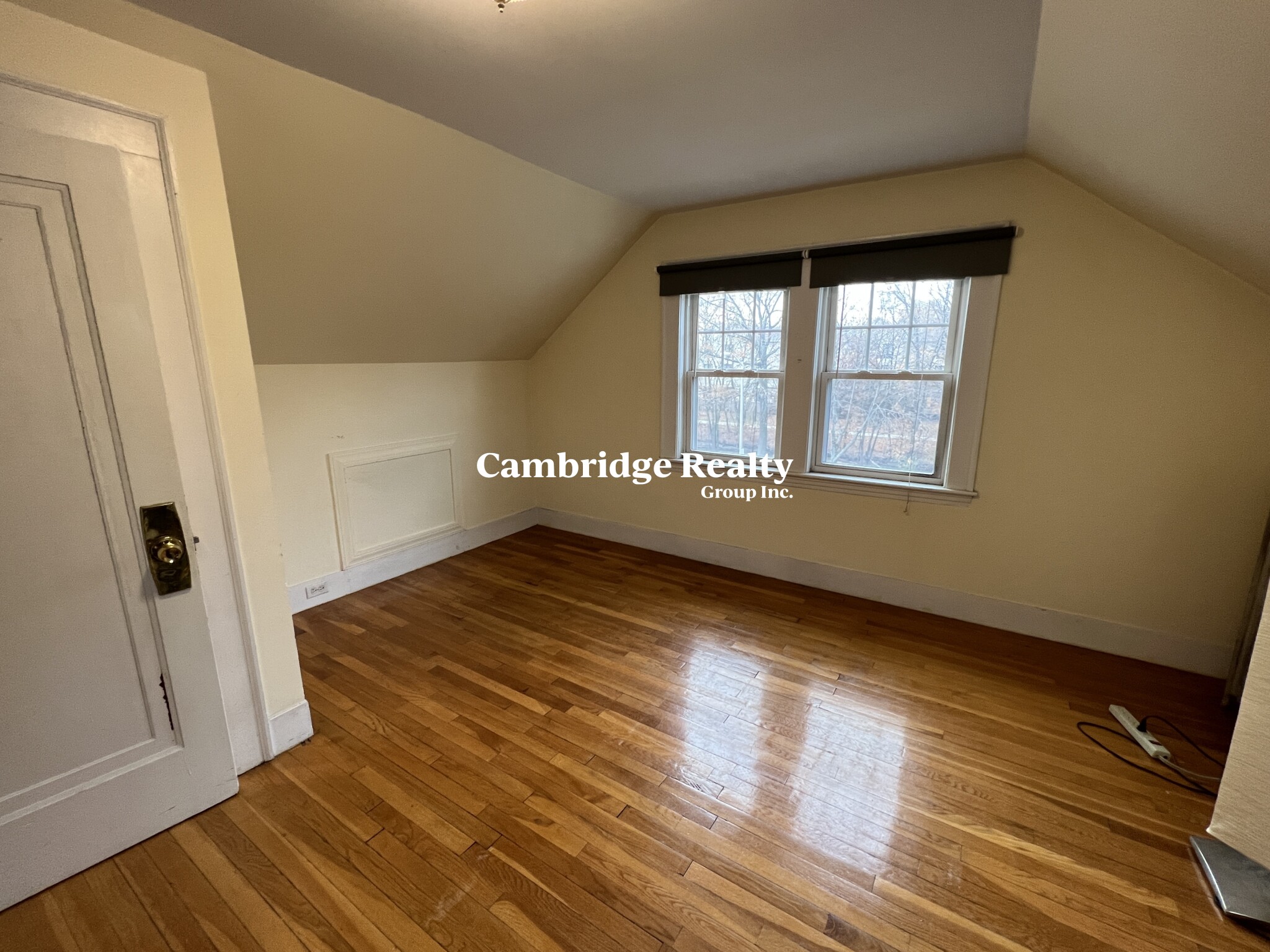 24 Alewife Brook Pkwa, North Cambridge