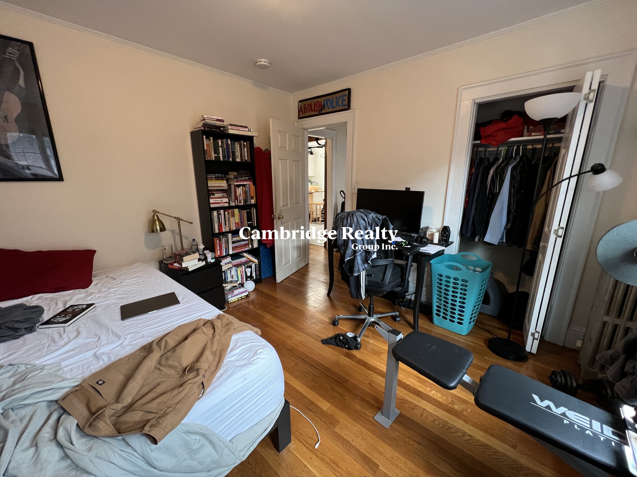 24 Alewife Brook Pkwa, North Cambridge