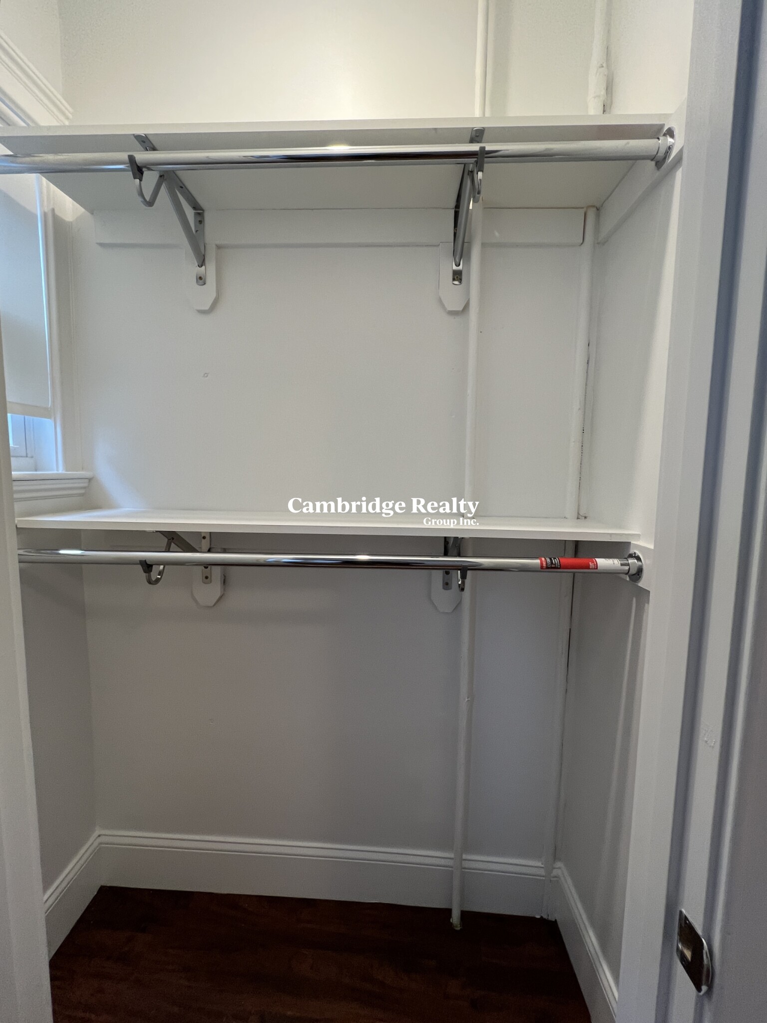 122 Columbia St, The Port