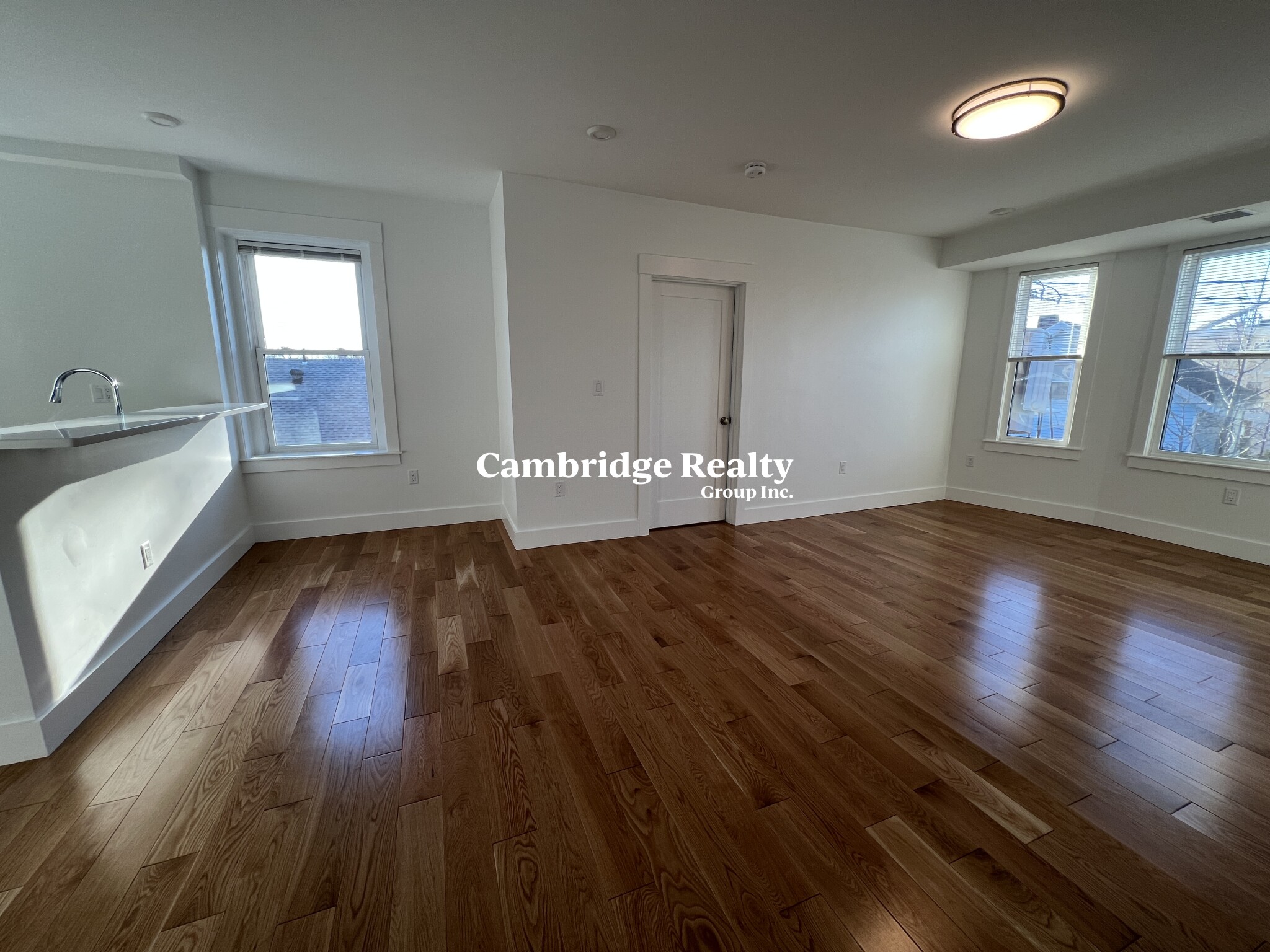 406 Columbia St, Wellington-Harrington