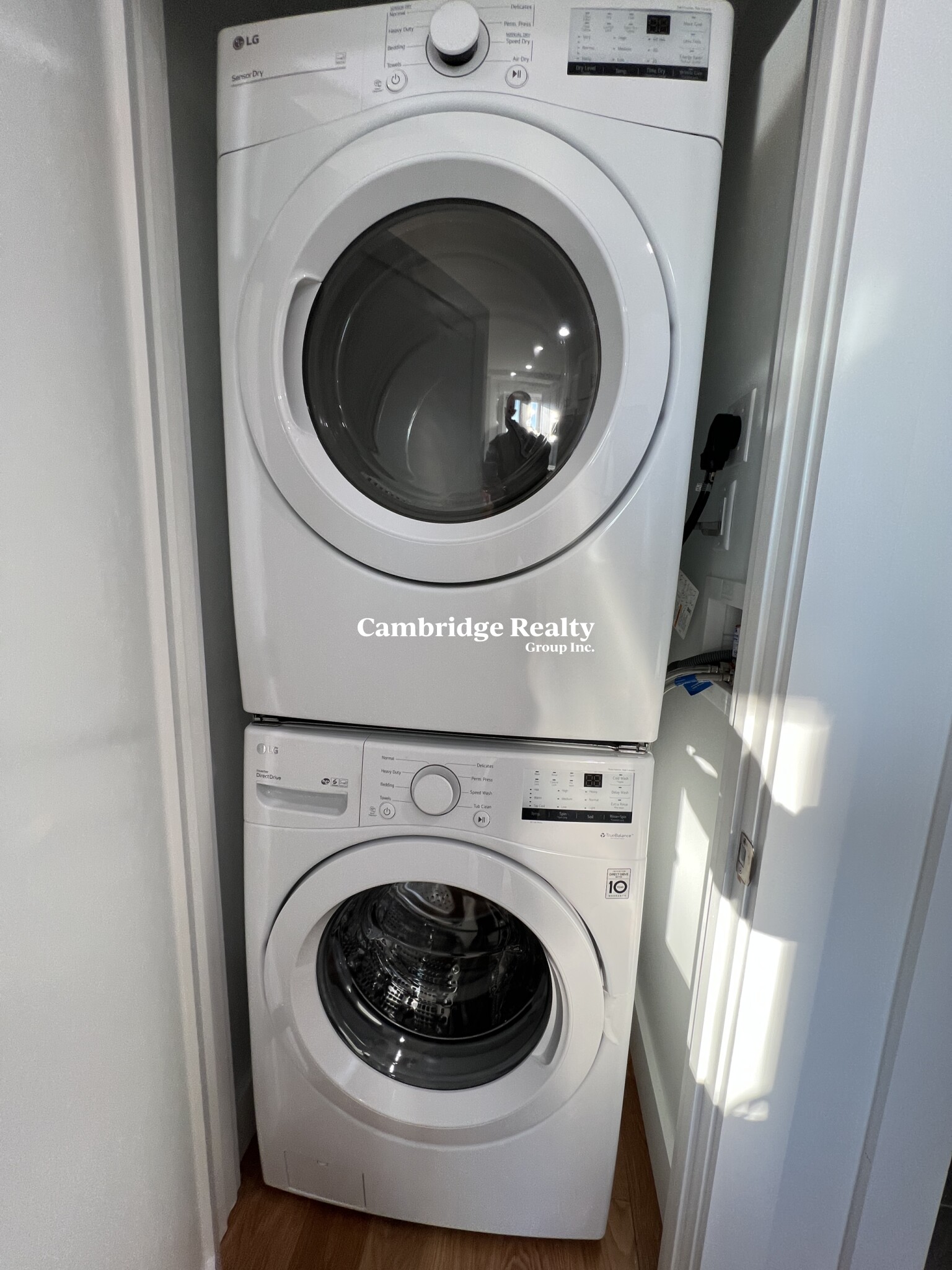 406 Columbia St, Wellington-Harrington