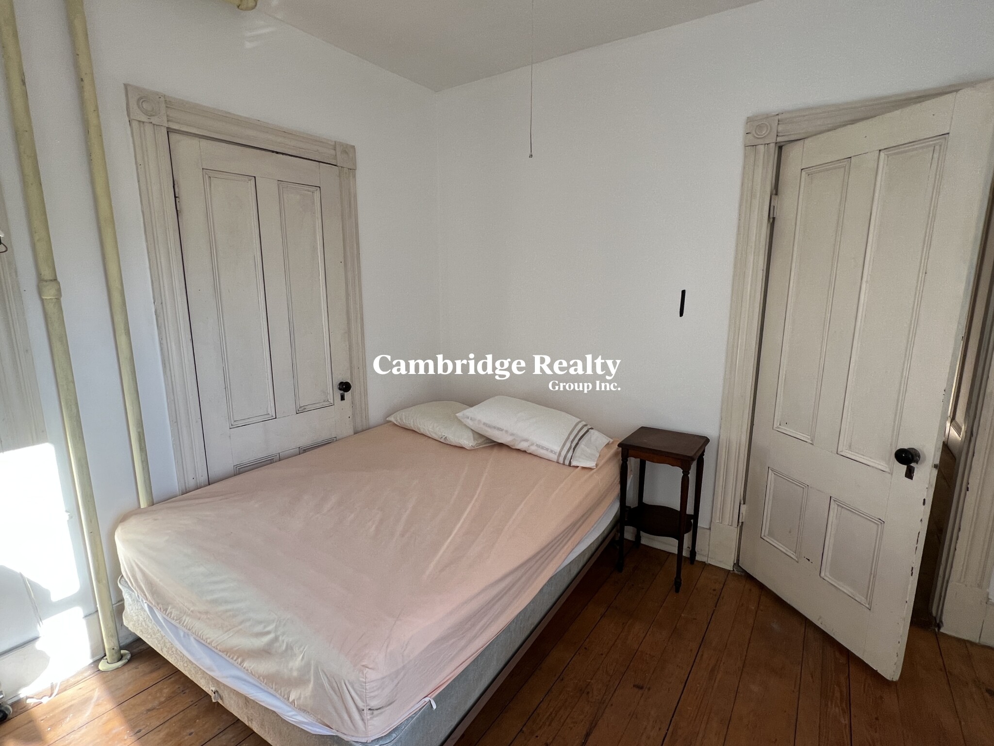 6 bed, 2 bath apartment for rent at 80 Curtis St Unit Sfh, West Somerville — photo 10 of 19
