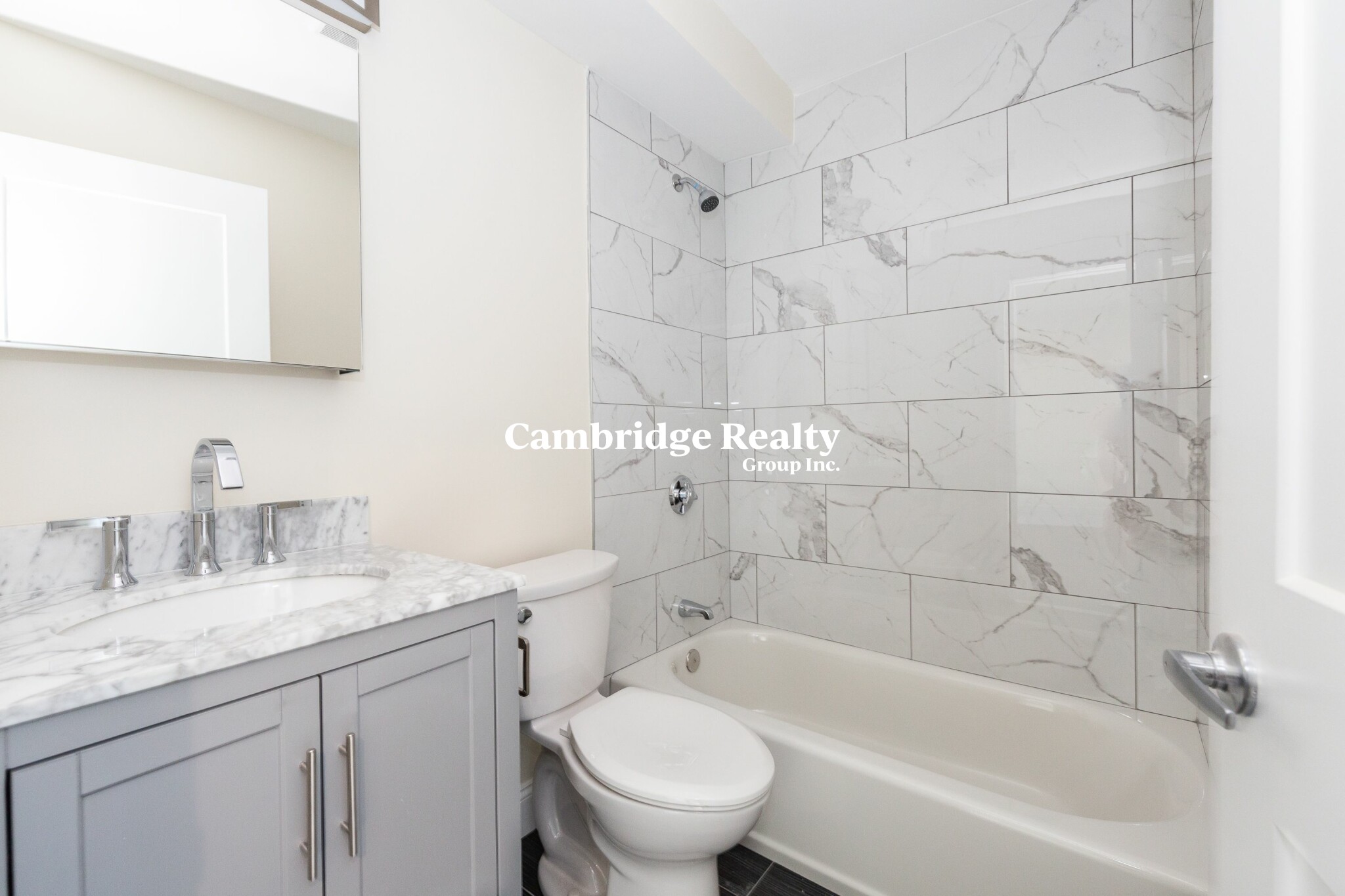 39 Harvard St, Medford