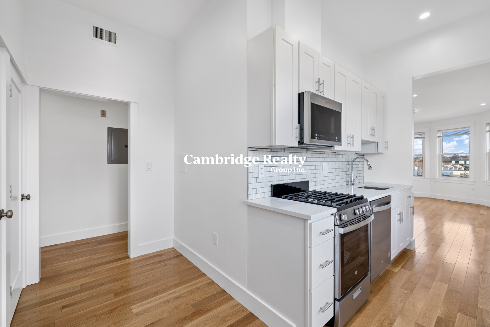 406 Columbia St, Inman Square