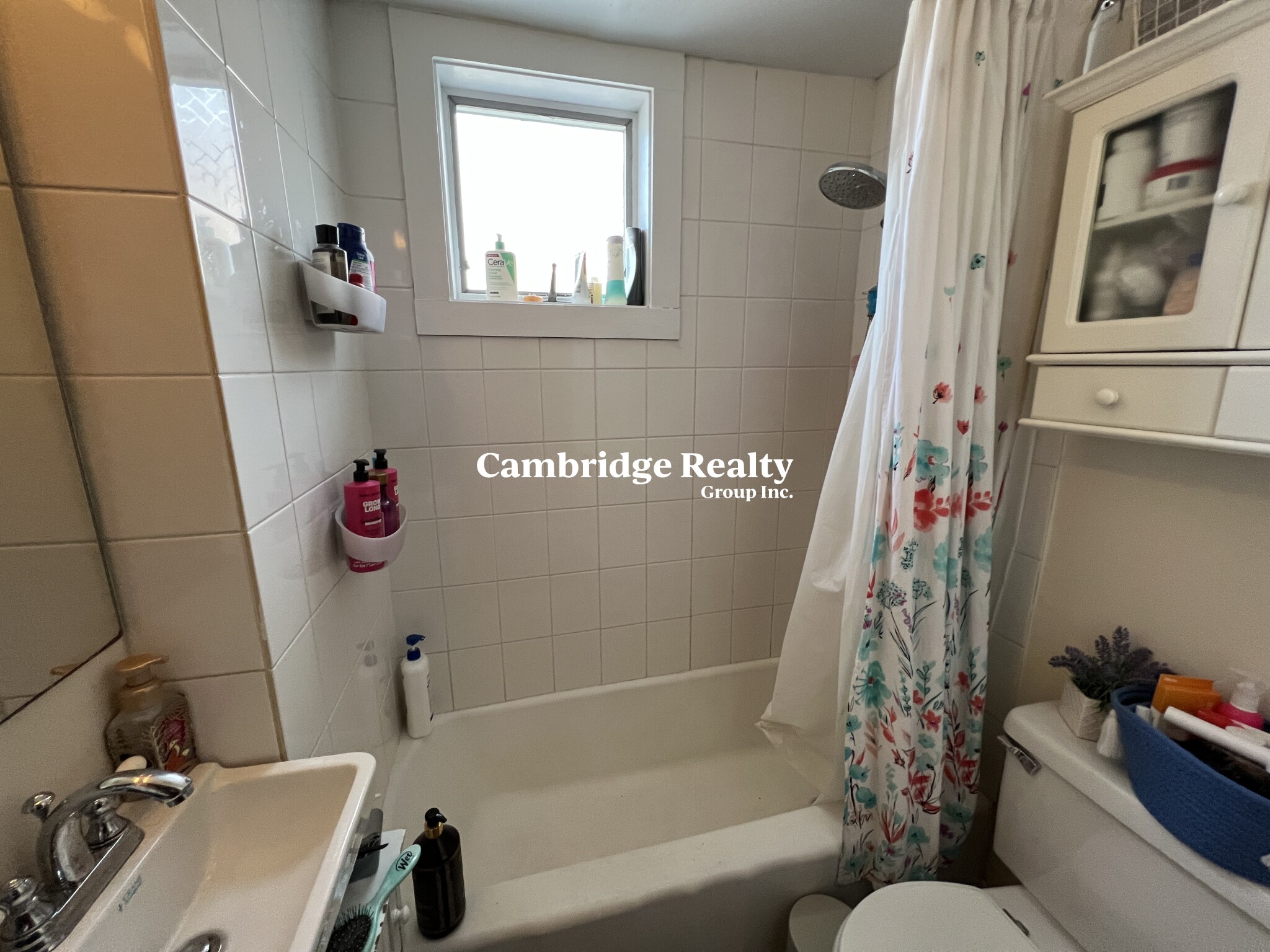 79 Capen St, Medford