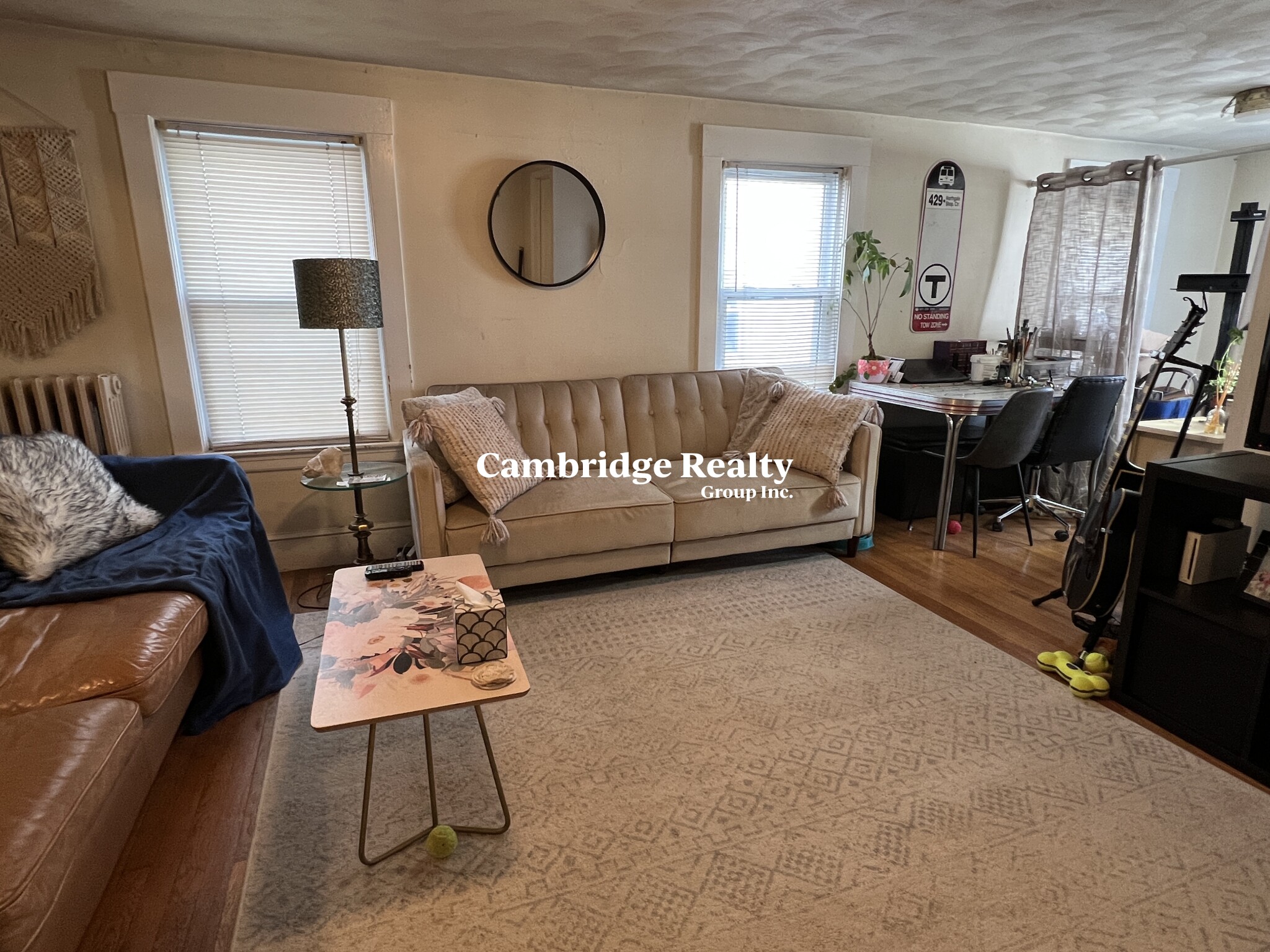 28 Cherry St, Davis Square