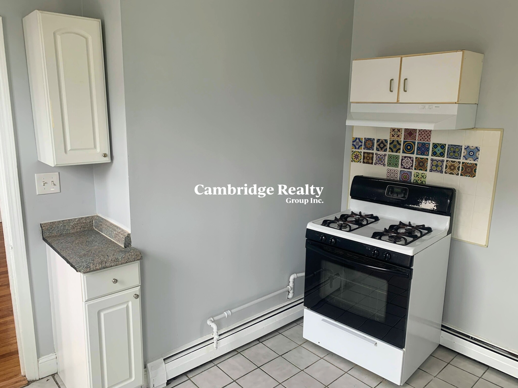 355 Medford St, Winter Hill