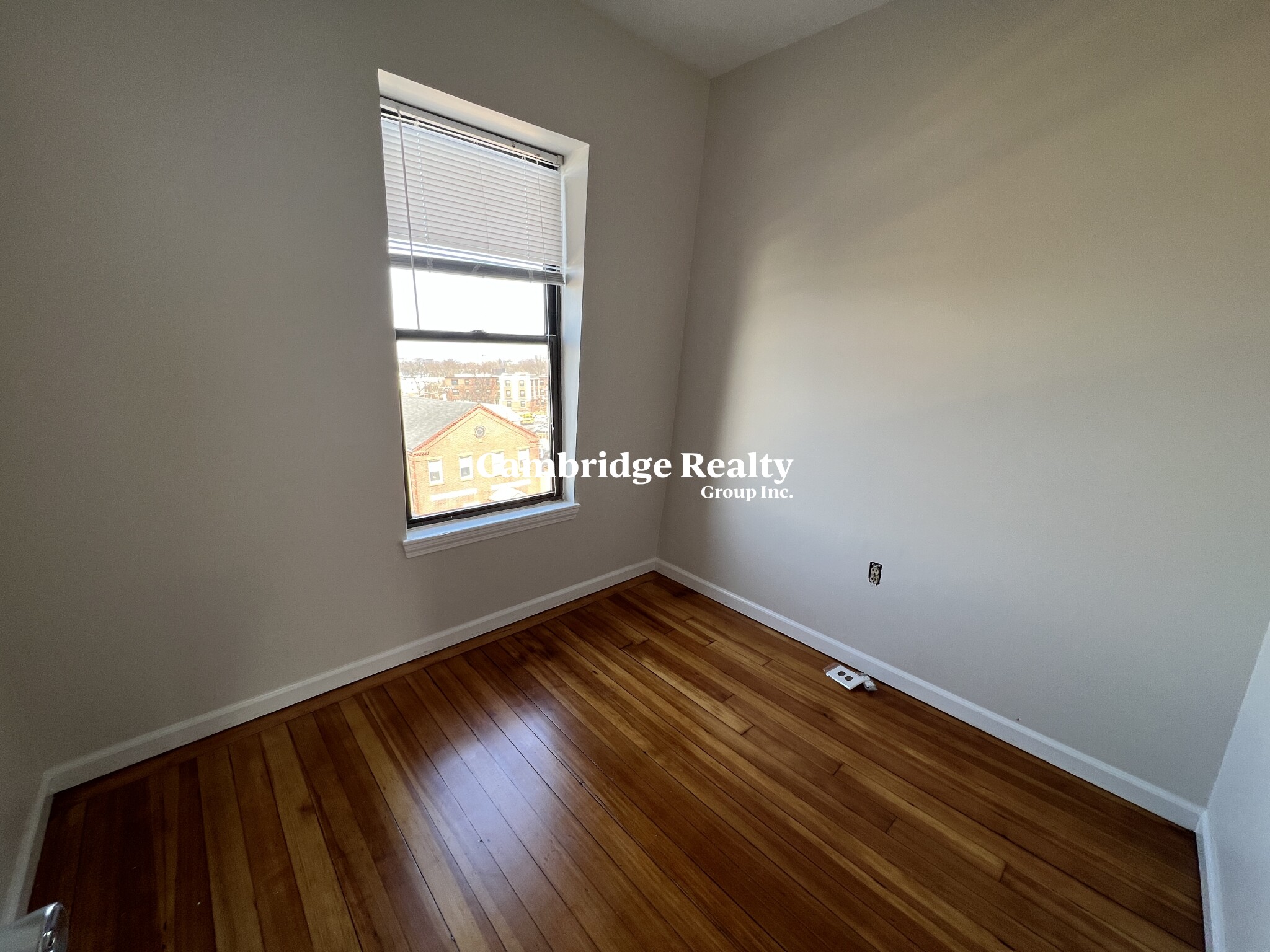 784 Main St, The Port