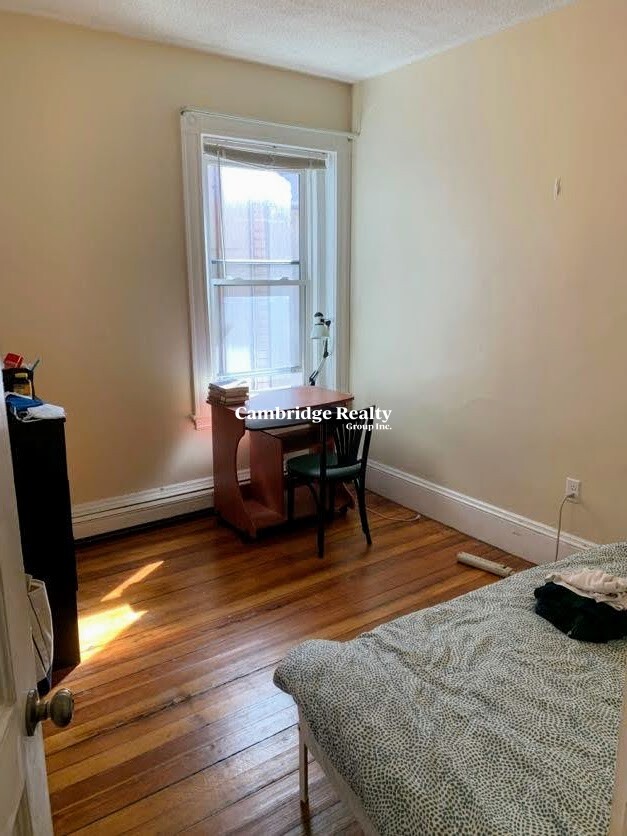 1264 Cambridge St, Inman Square