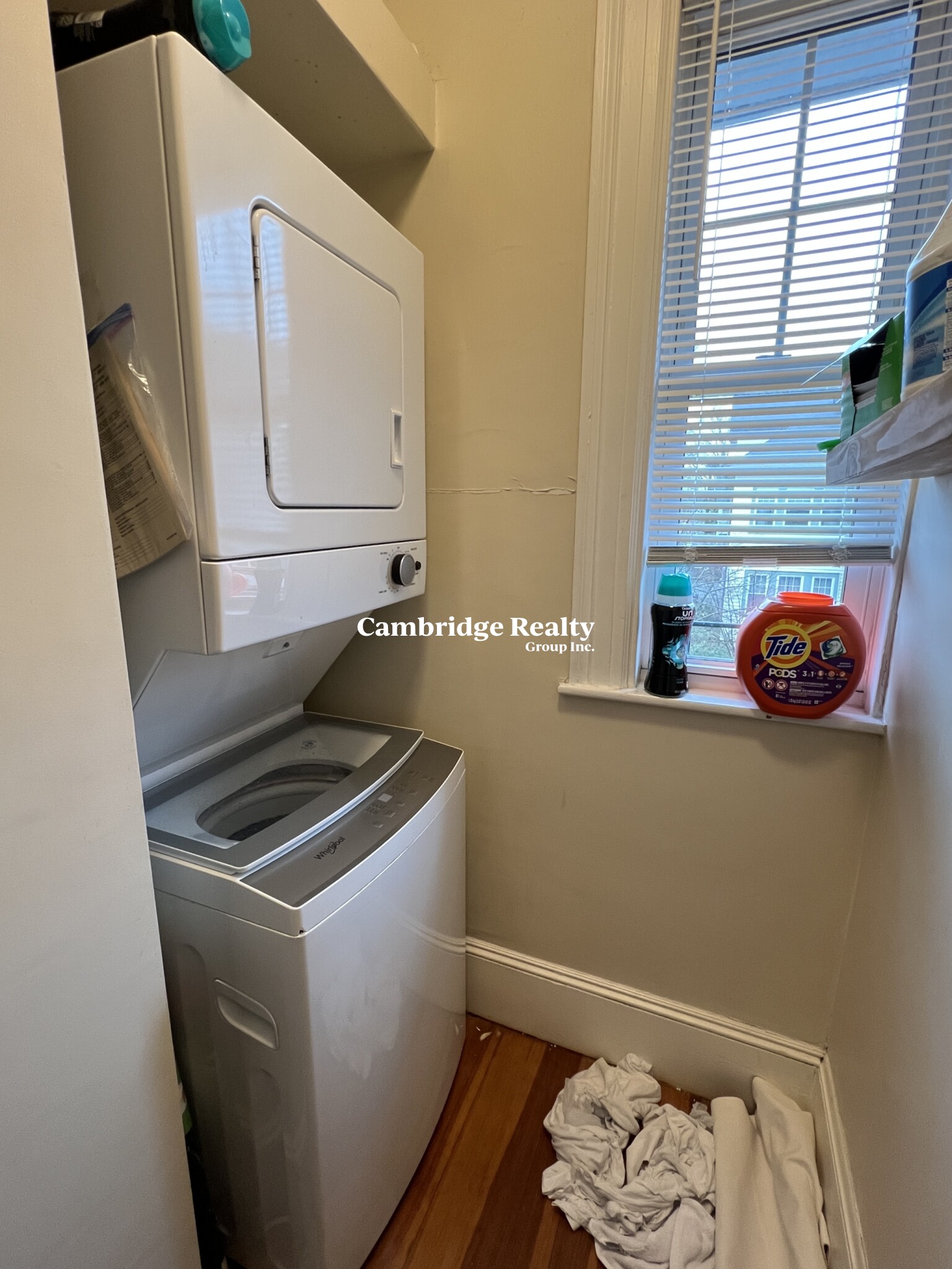 52 Maple Ave, Mid Cambridge