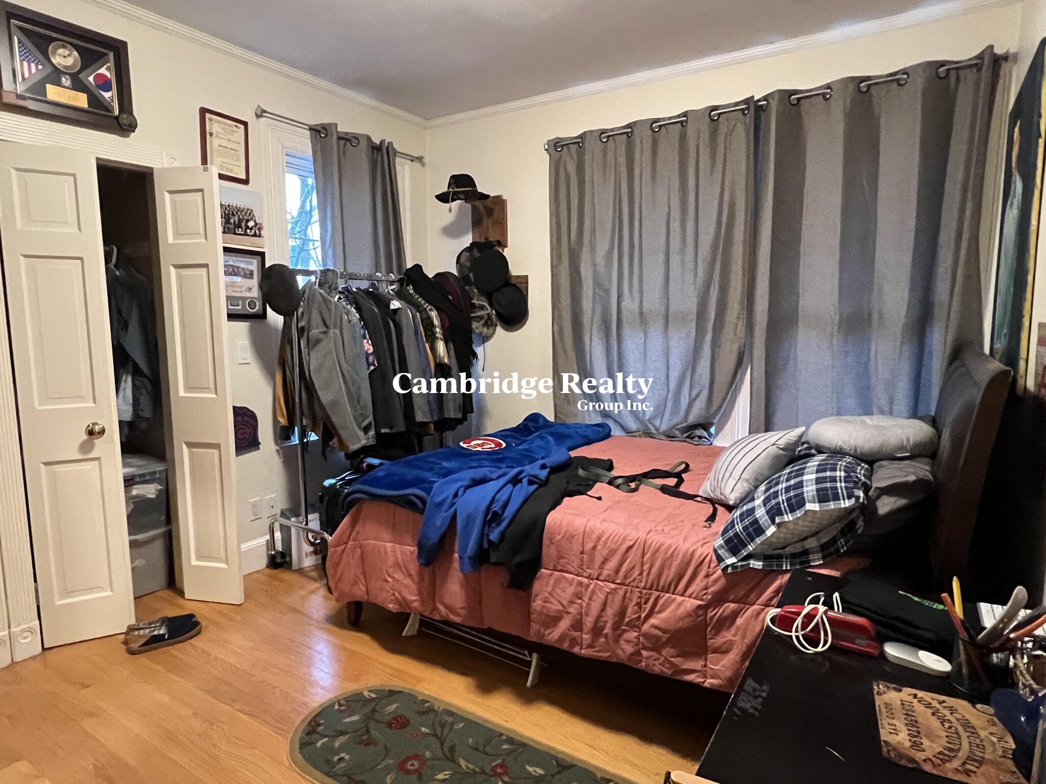 52 Maple Ave, Mid Cambridge