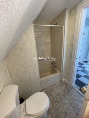 355 Medford St, Winter Hill