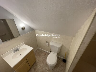 355 Medford St, Winter Hill