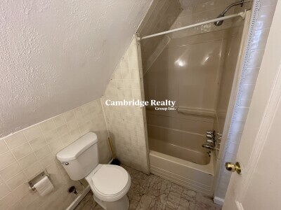 355 Medford St, Winter Hill