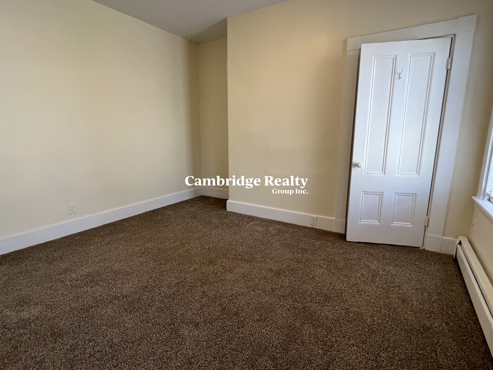 65 71 Holworthy St, West Cambridge