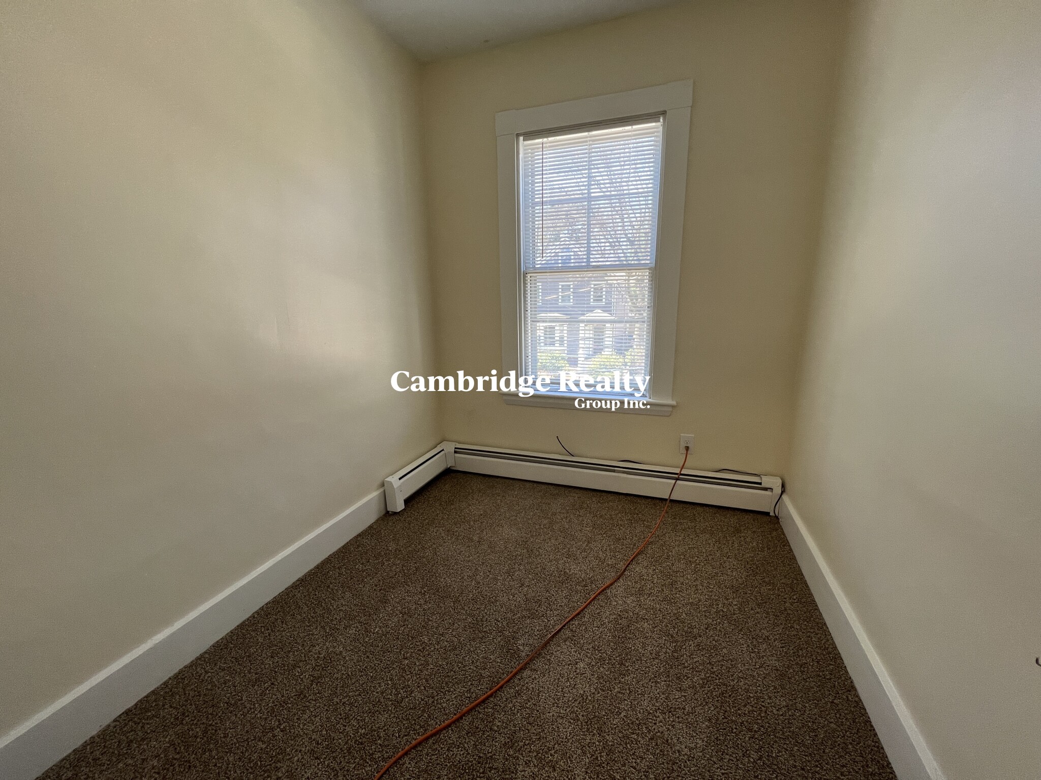 65 71 Holworthy St, West Cambridge