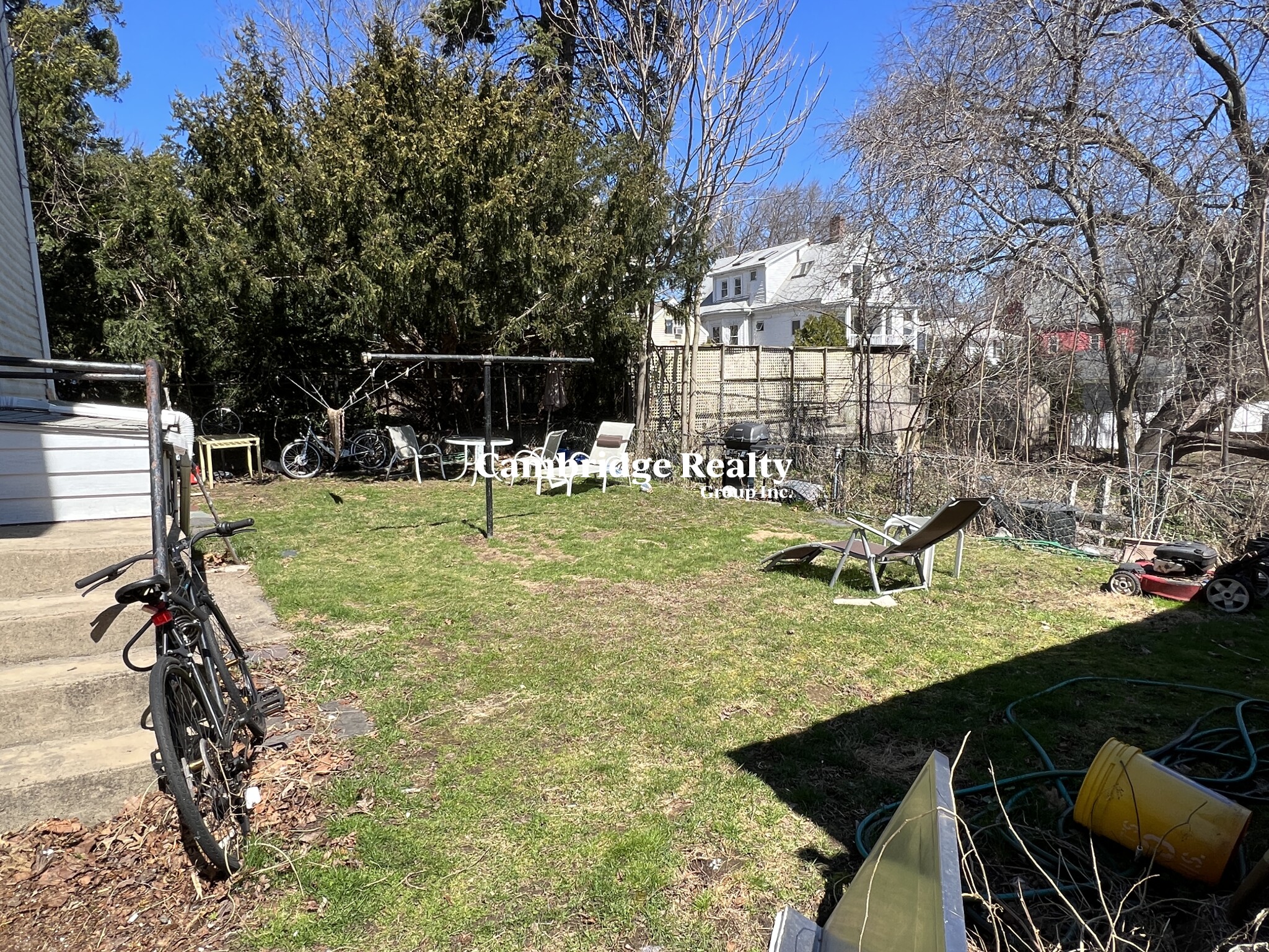 65 71 Holworthy St, West Cambridge