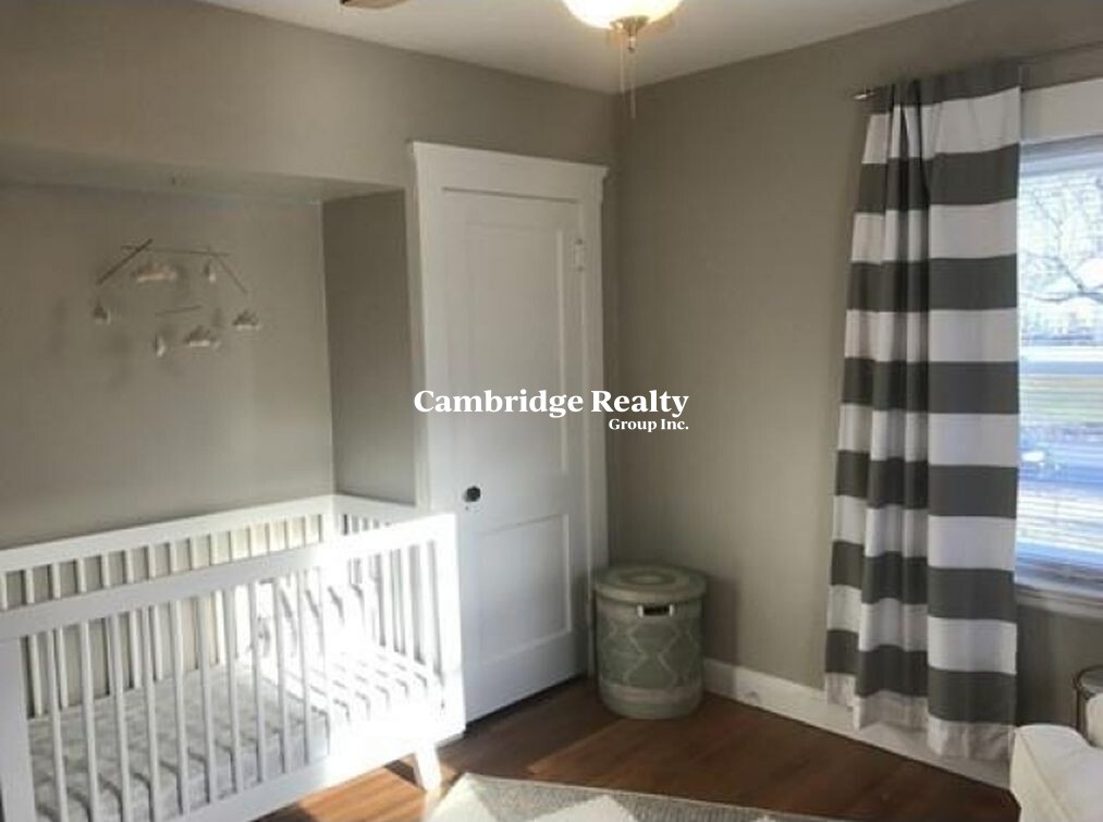 4 Field Rd, Arlington