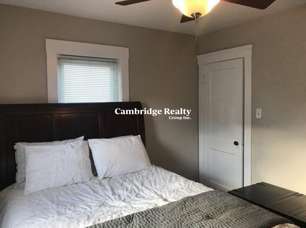 4 Field Rd, Arlington