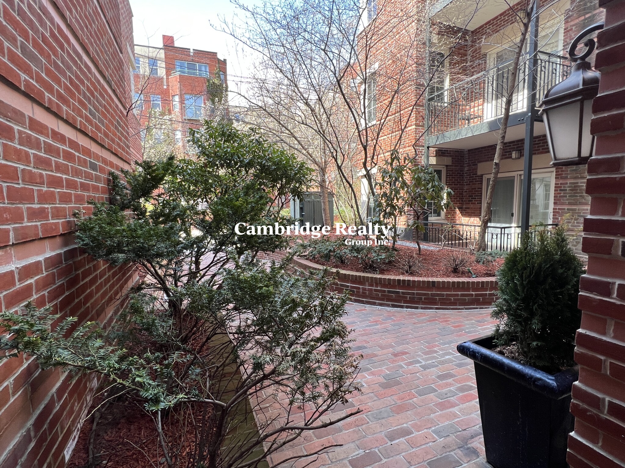 165 Beacon St, Inman Square