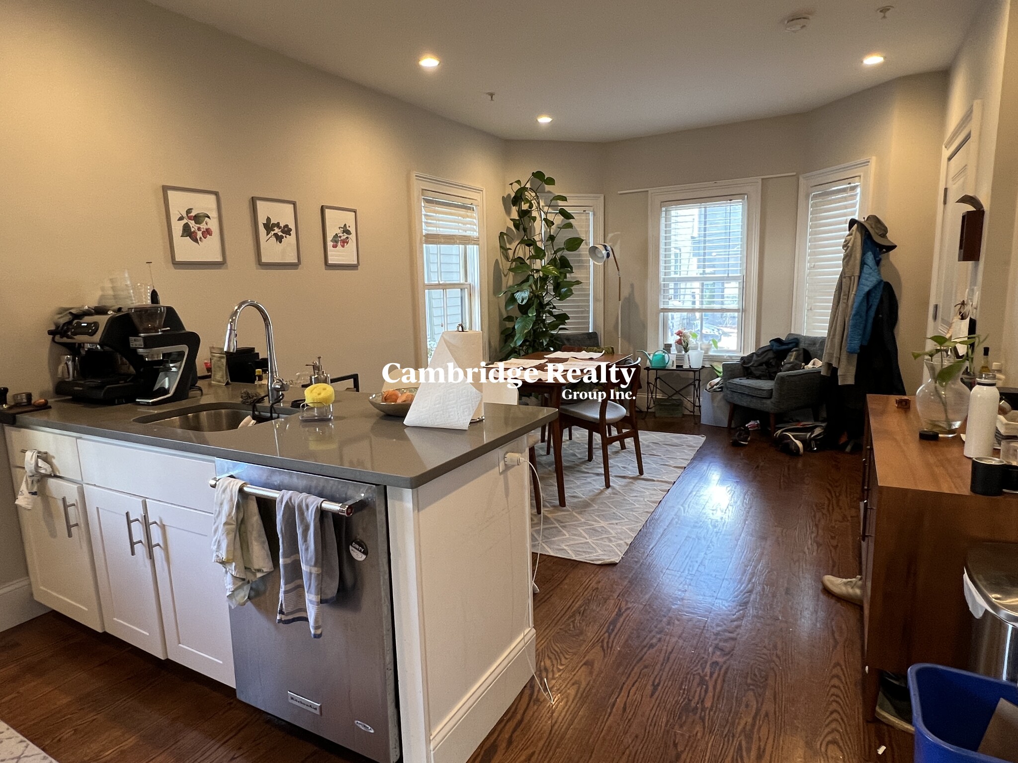 124 Columbia St, The Port