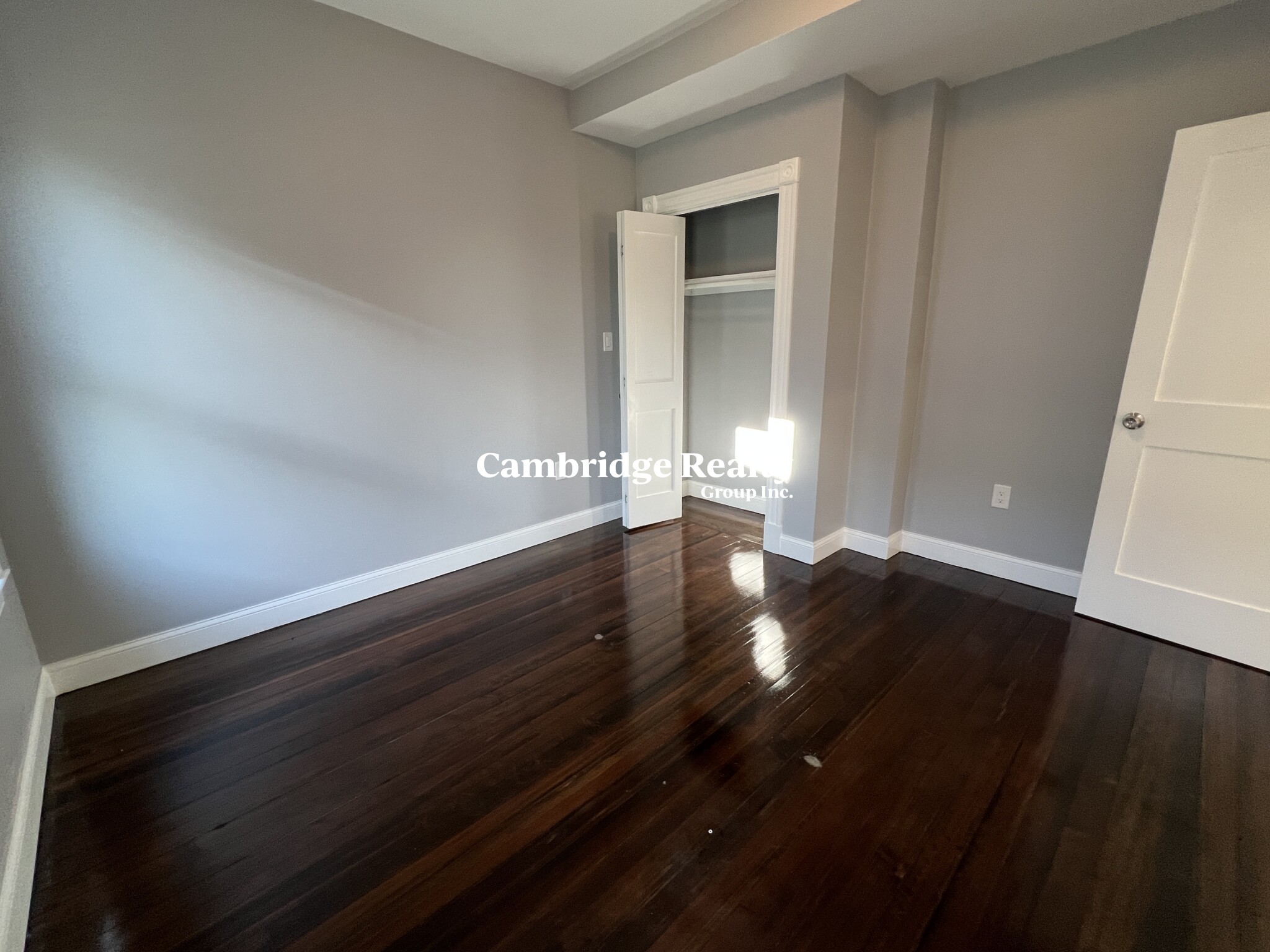 231 233 Summer St, Spring Hill