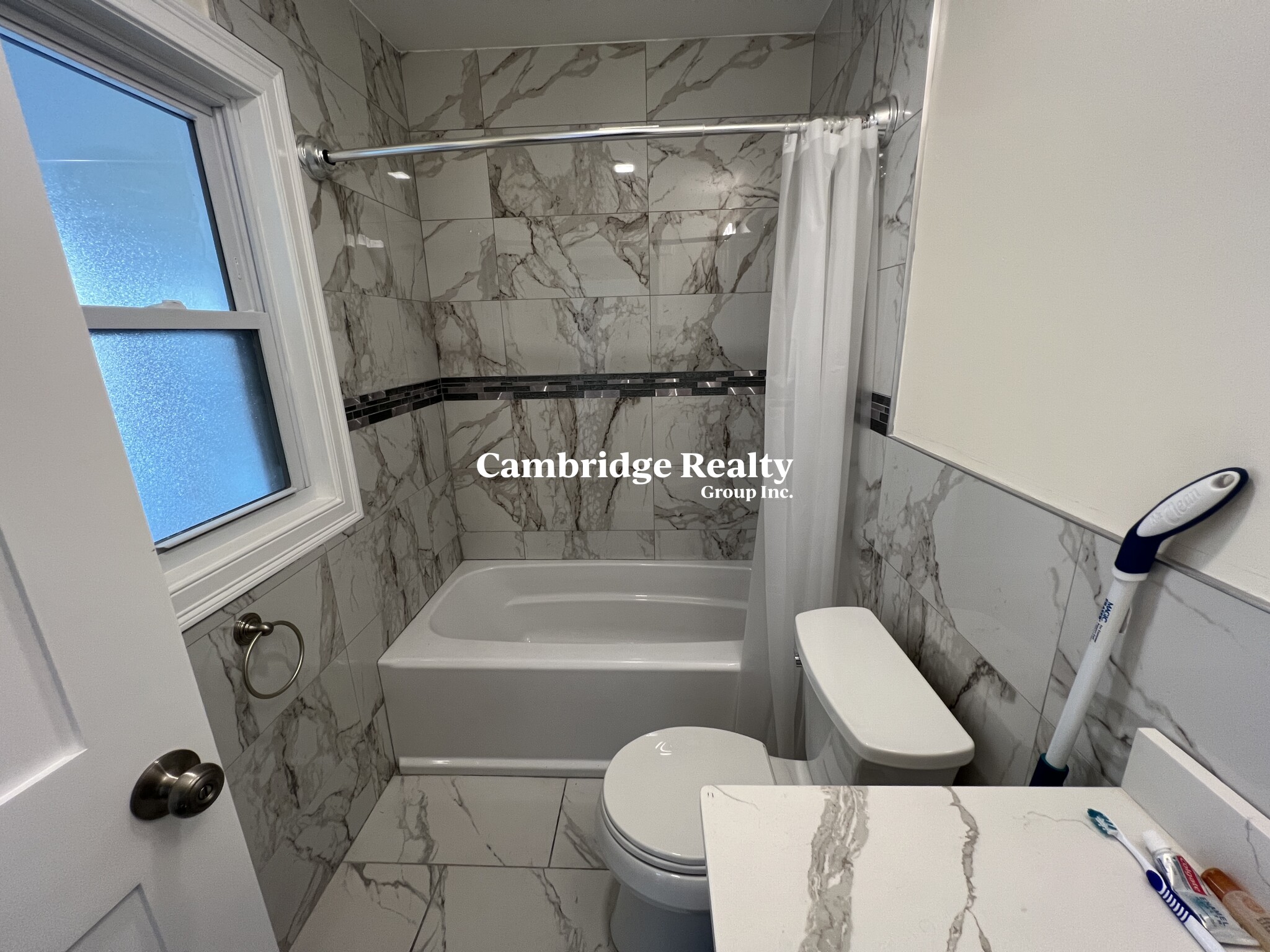 231 233 Summer St, Spring Hill