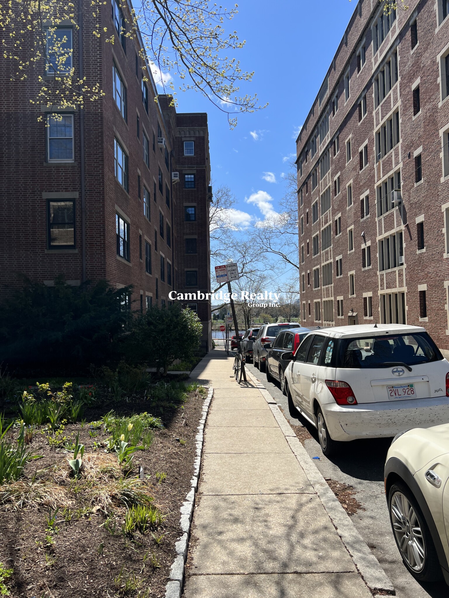 34 Ash St, Harvard Square