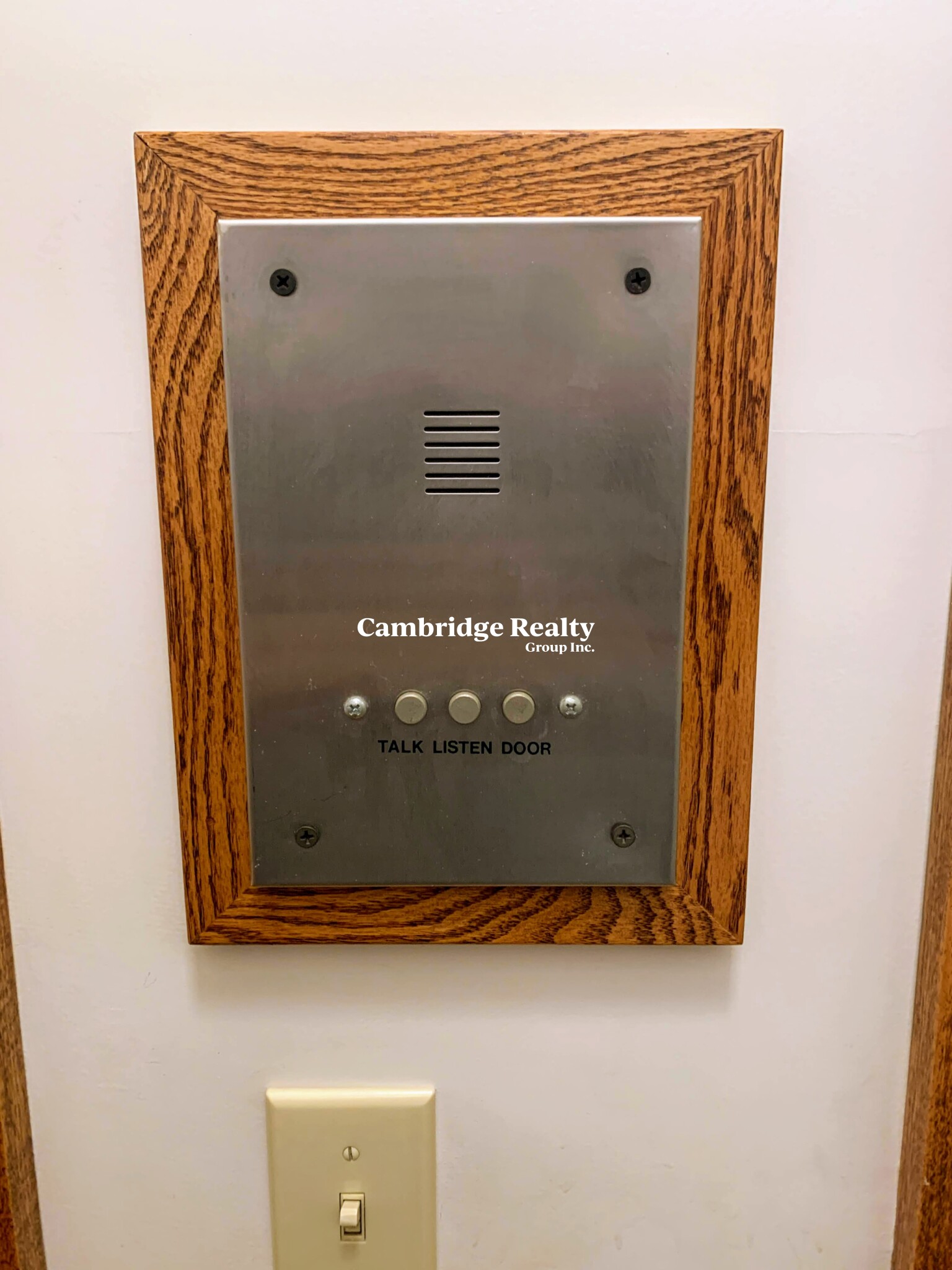 41 Hawthorn St, Harvard Square