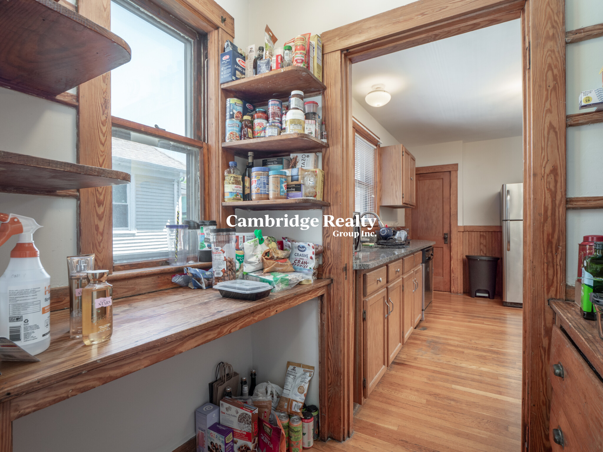 54 Upland Rd, West Somerville