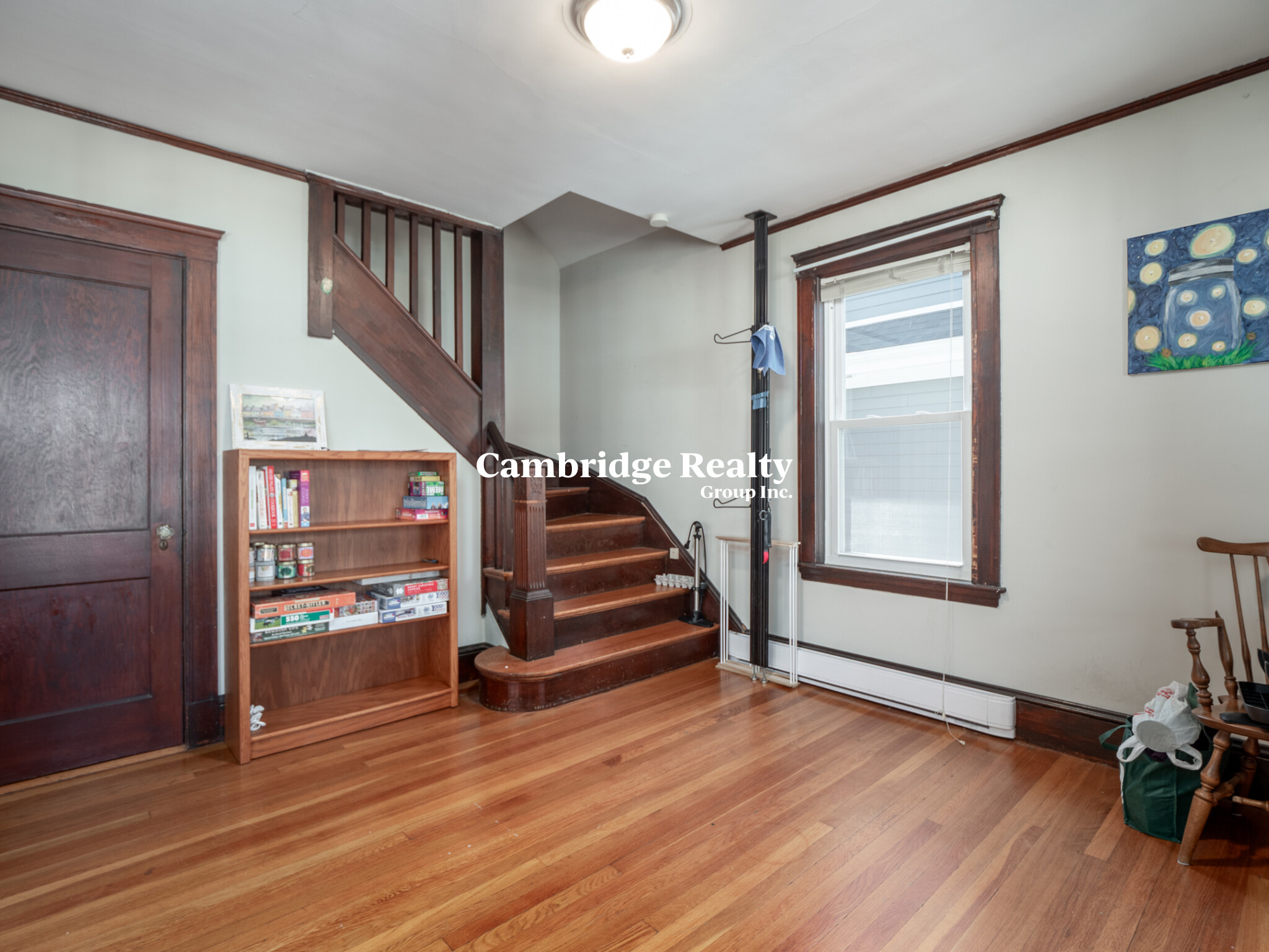 54 Upland Rd, West Somerville