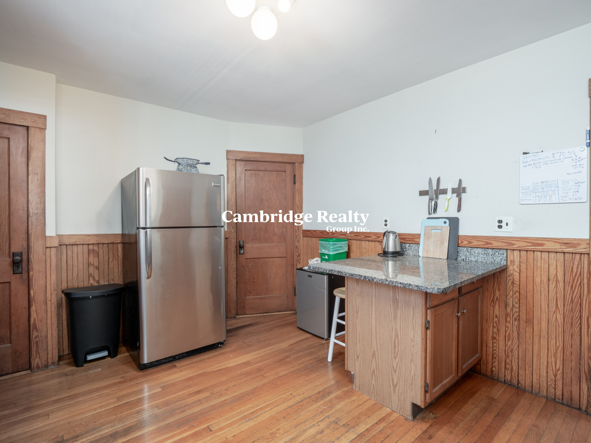 54 Upland Rd, West Somerville