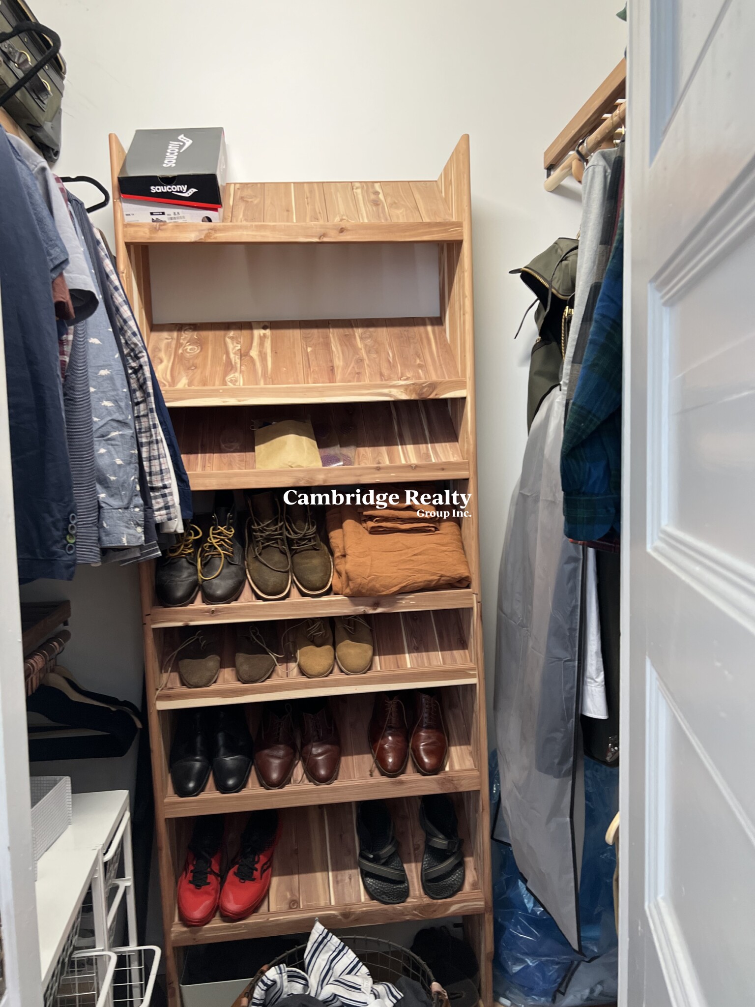 244 Chestnut St, Cambridgeport