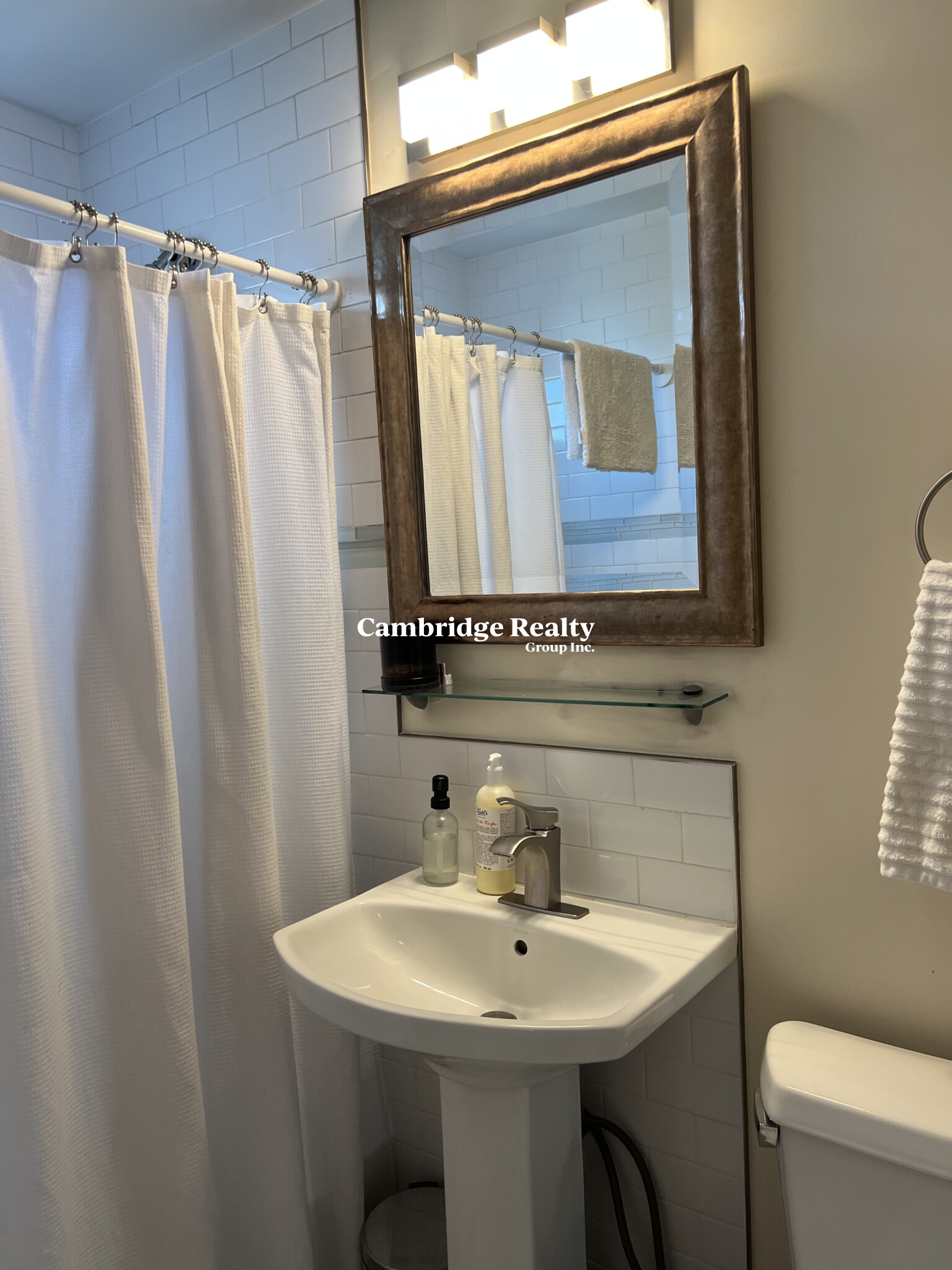 244 Chestnut St, Cambridgeport