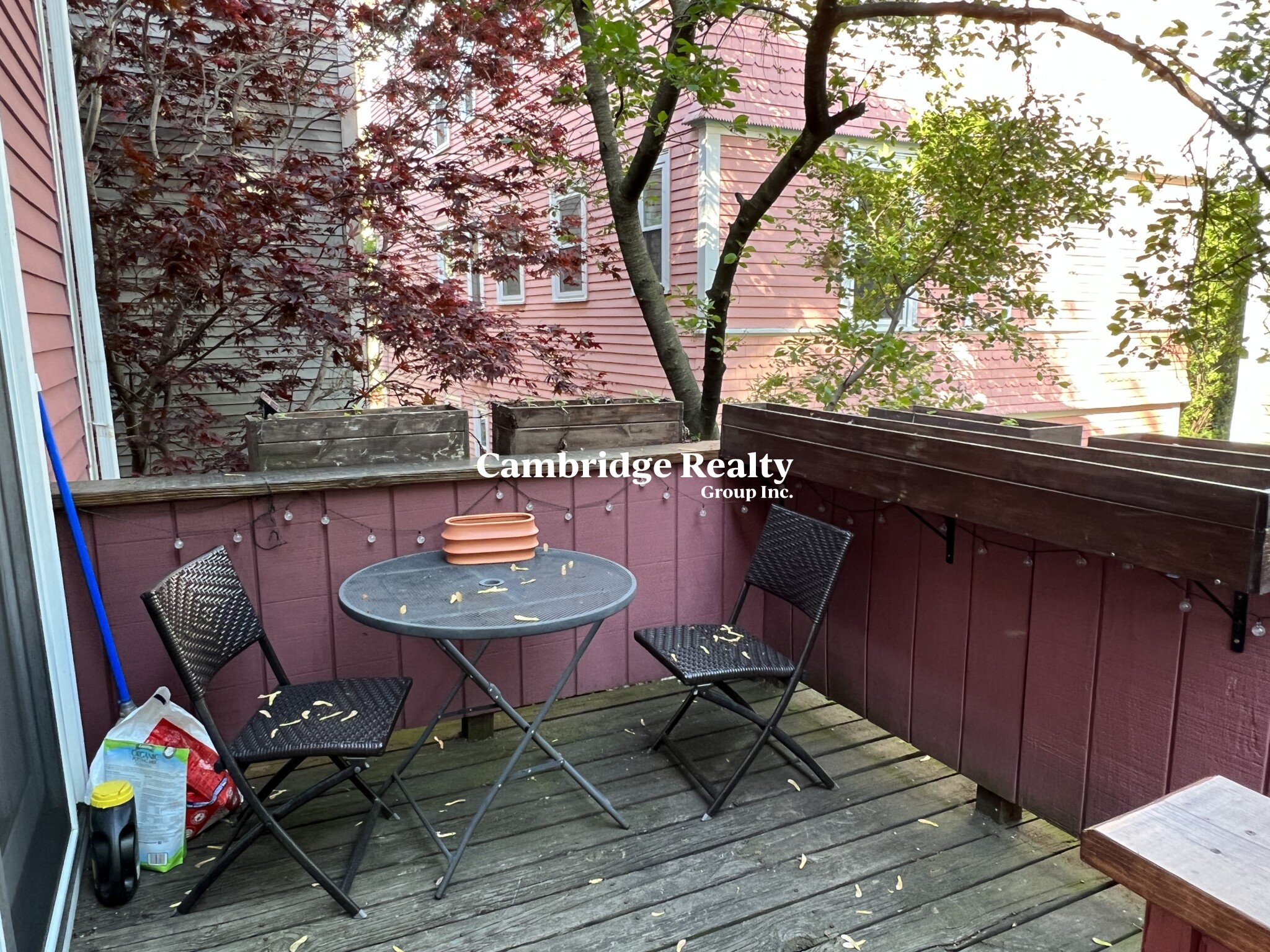 500 Green St, Central Square