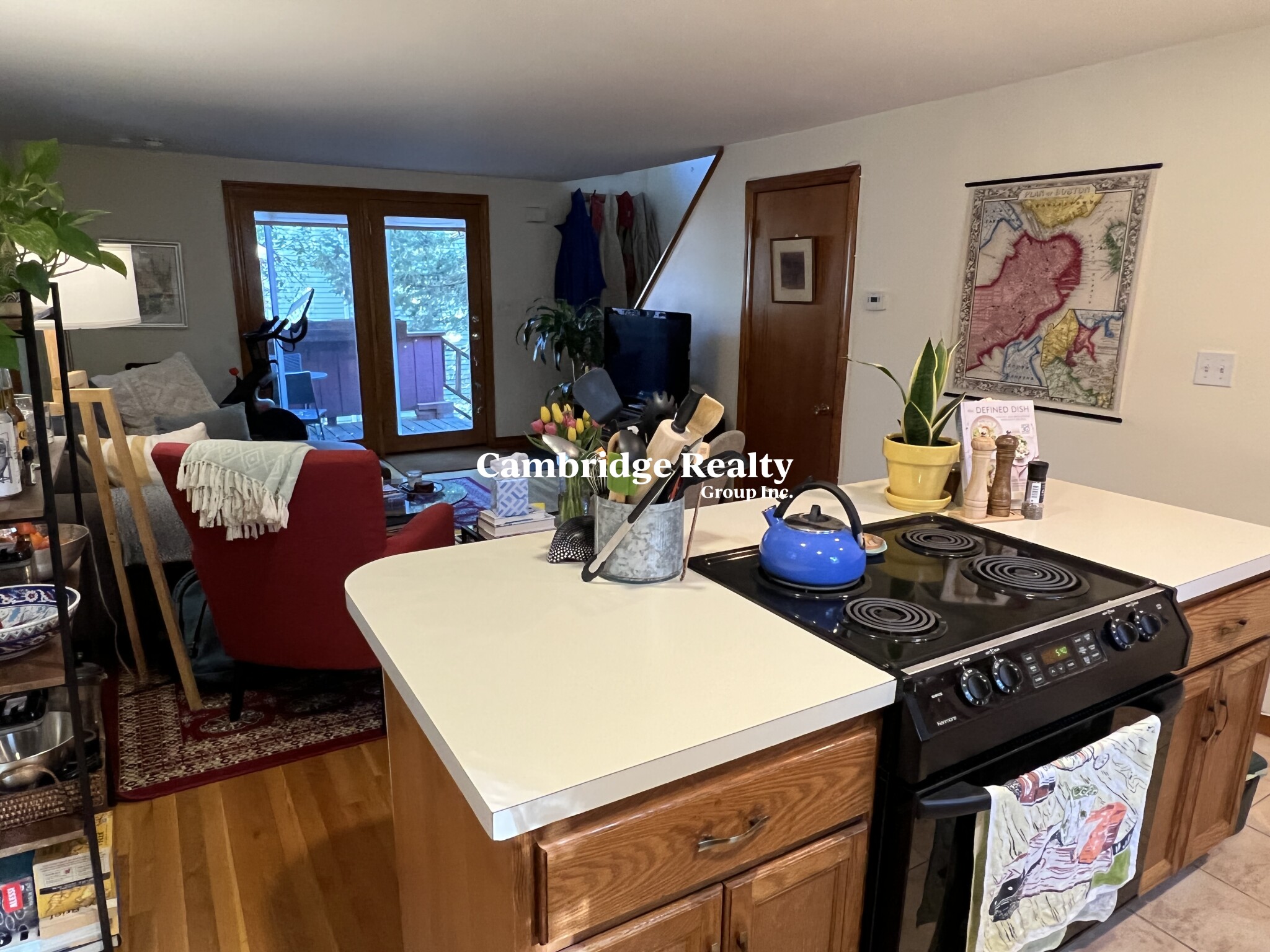 500 Green St, Central Square