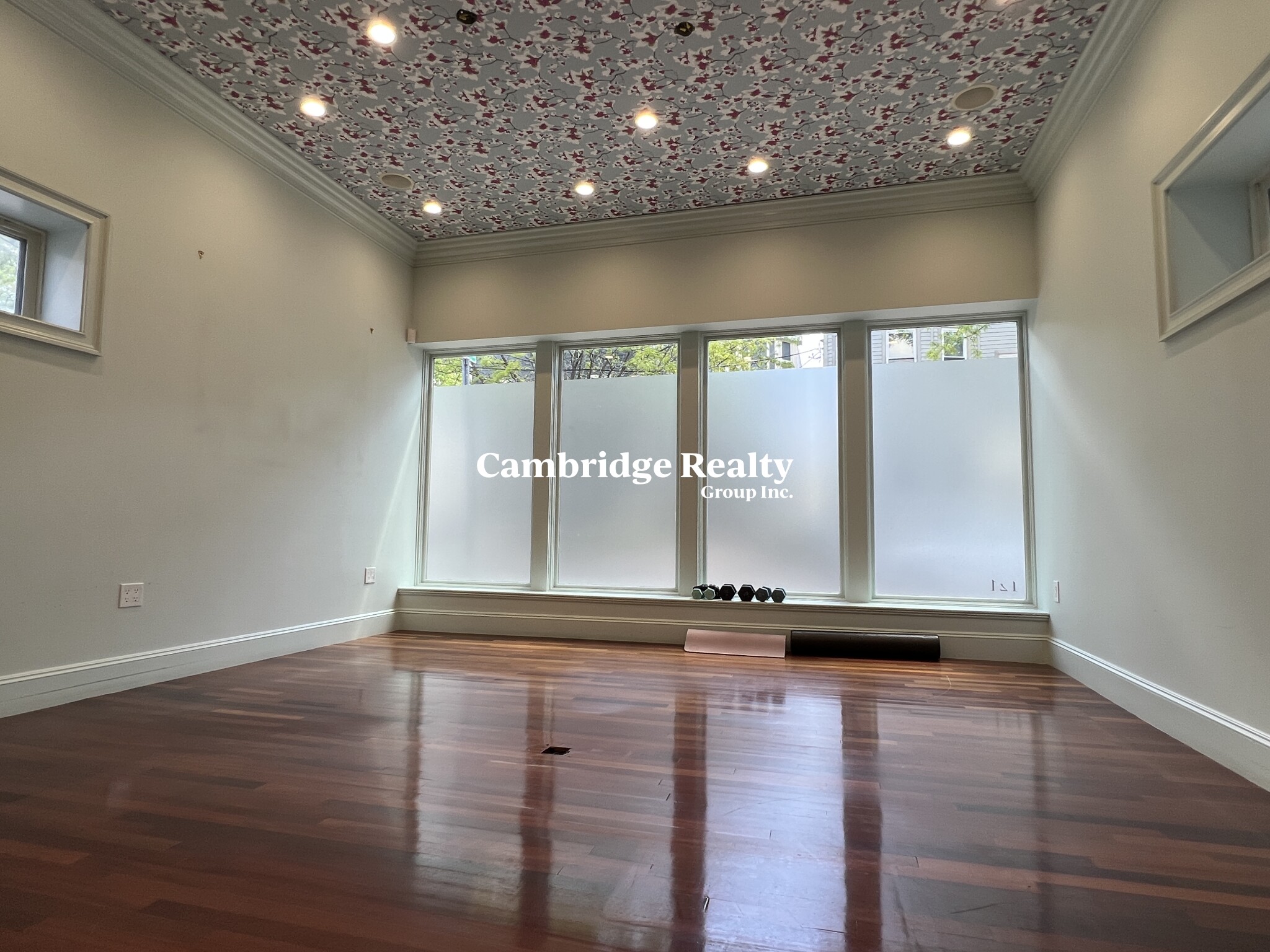 121 Columbia St, The Port