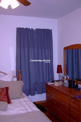 16 Edward Sullivan Rd, West Cambridge