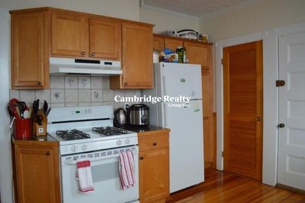 14 Edward Sullivan Rd, East Cambridge