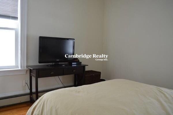 14 Edward Sullivan Rd, East Cambridge