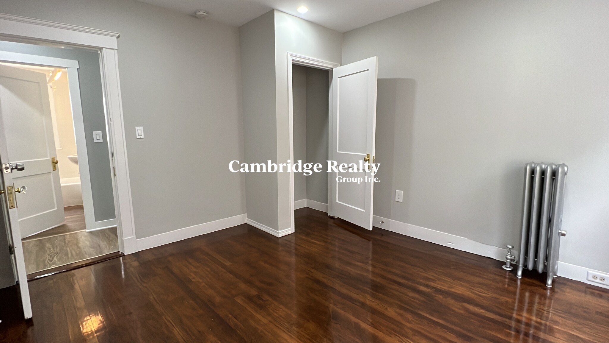 6 Edgar Ter, Winter Hill