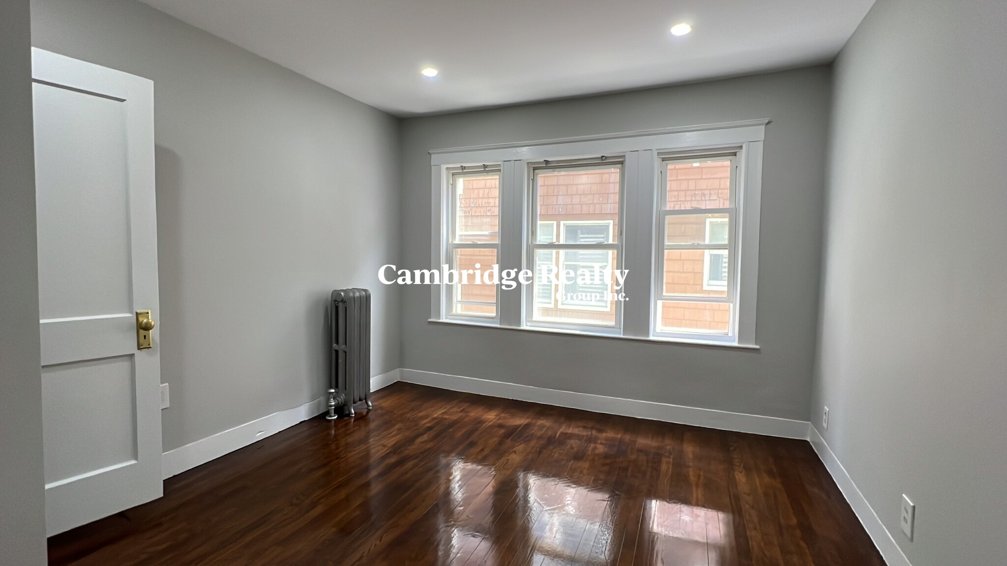 6 Edgar Ter, Winter Hill