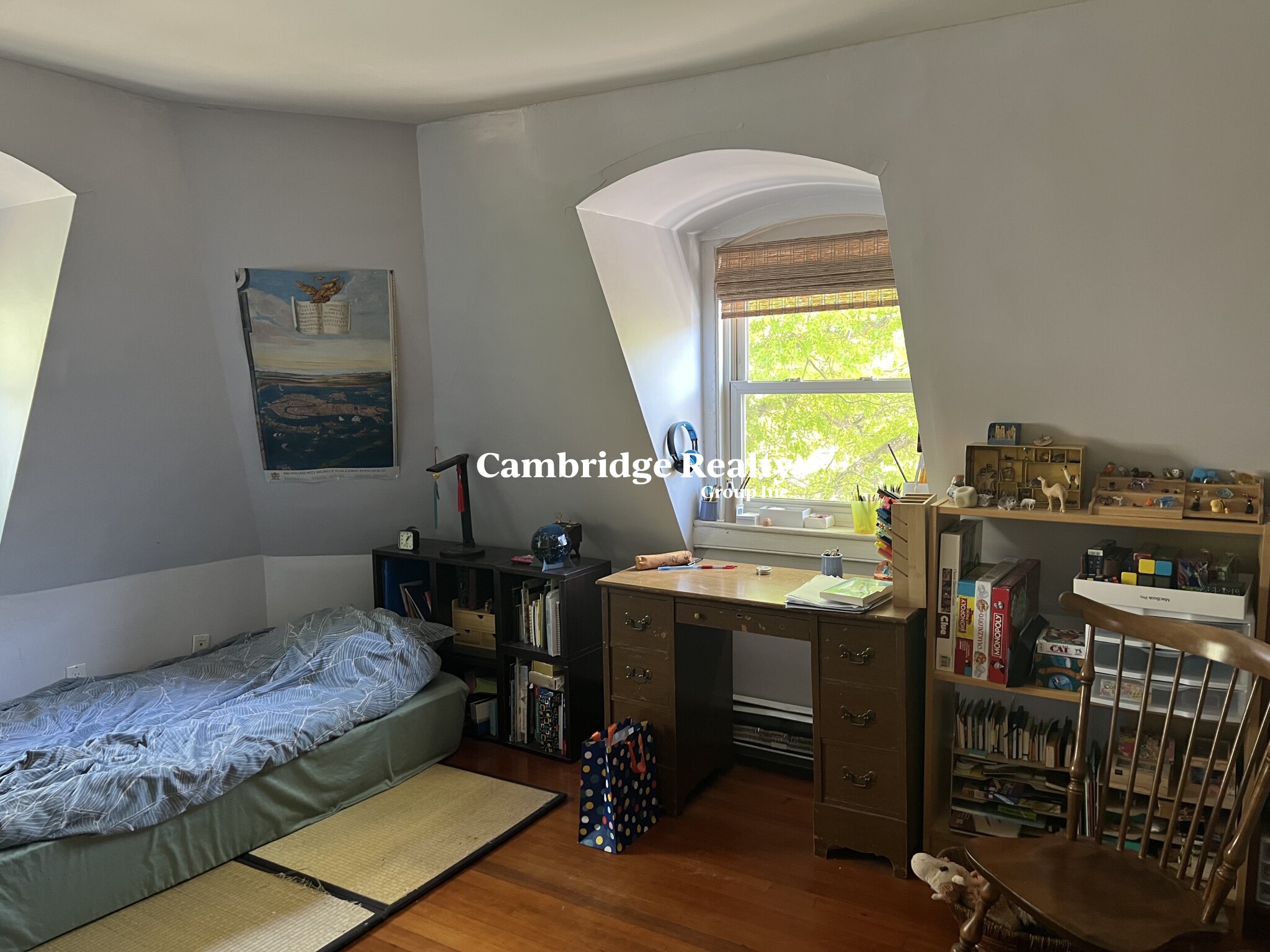 2 Kelly Rd, Cambridgeport