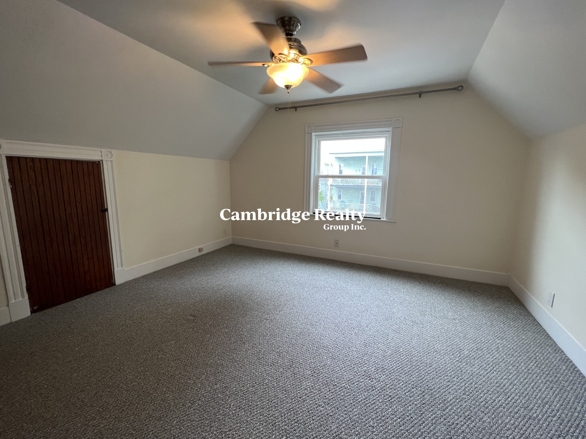 16 Edward Sullivan Rd, West Cambridge