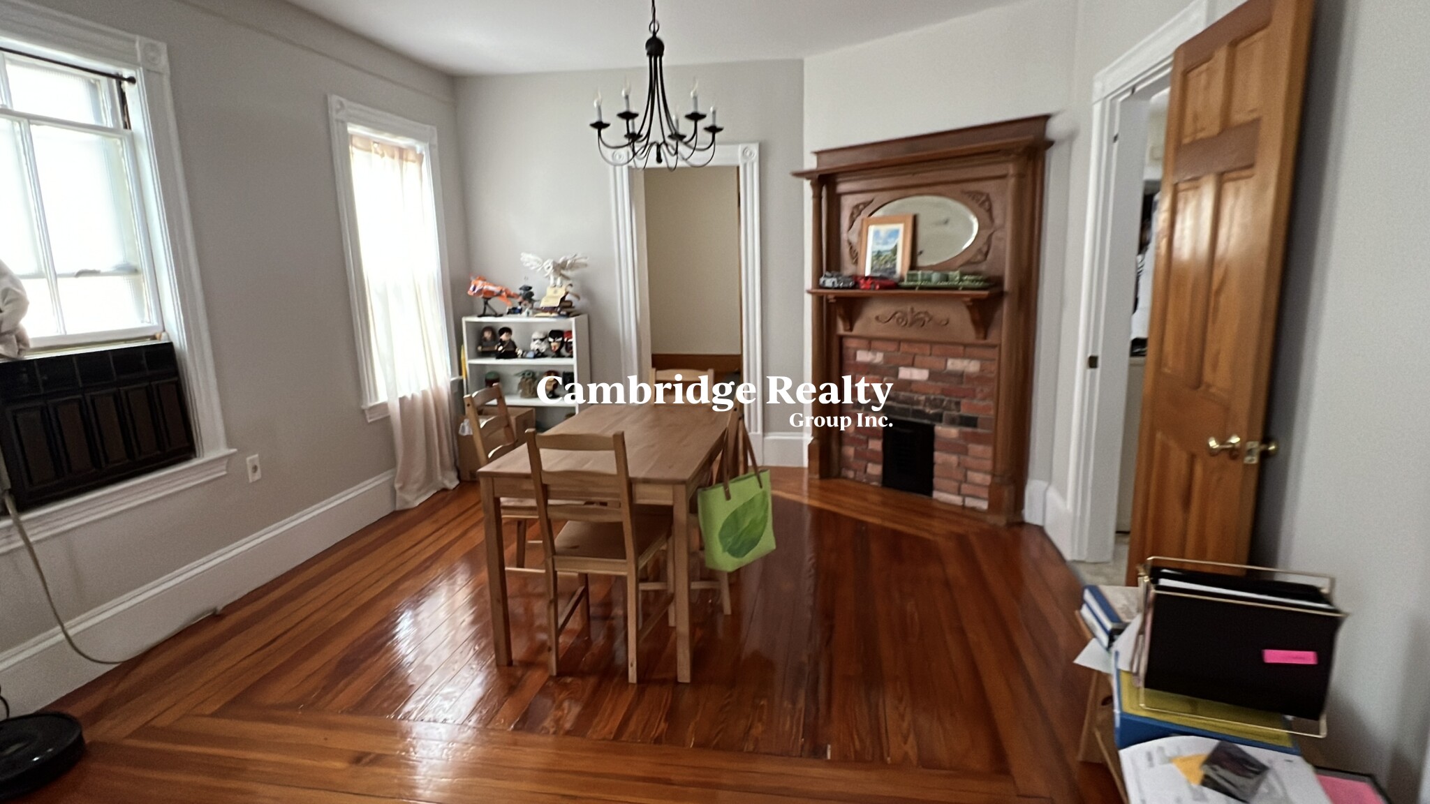 16 Edward Sullivan Rd, West Cambridge