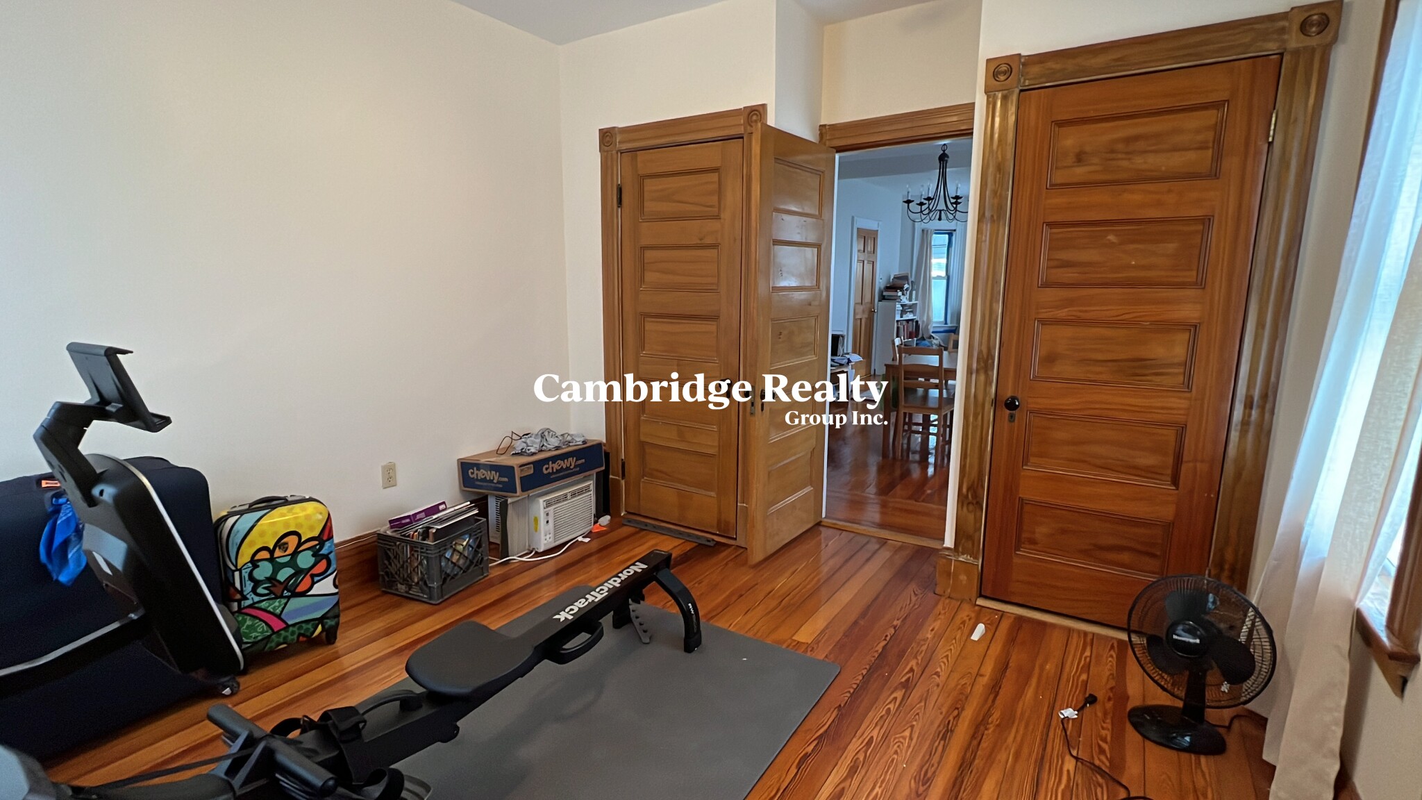 16 Edward Sullivan Rd, West Cambridge