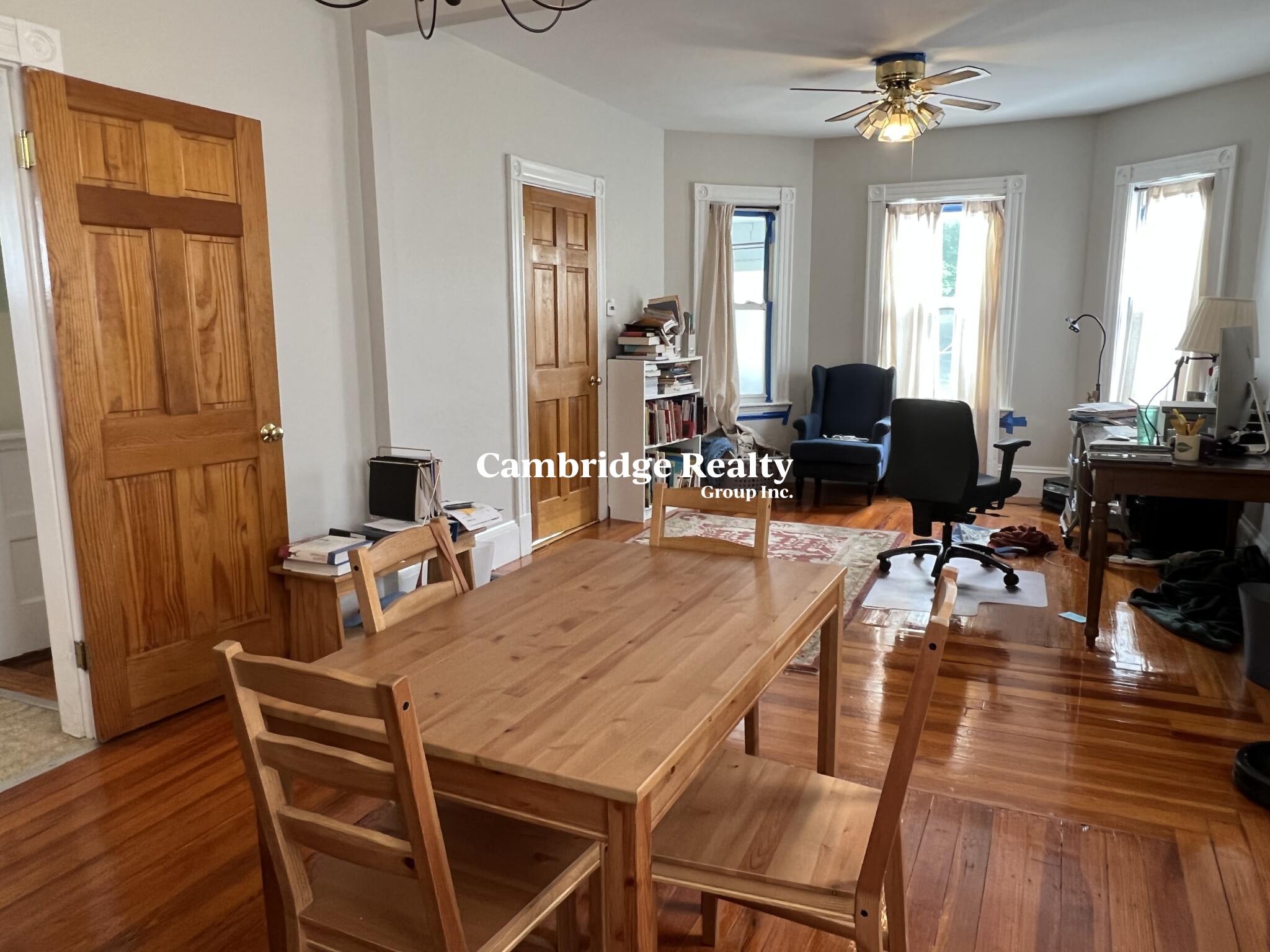 16 Edward Sullivan Rd, West Cambridge